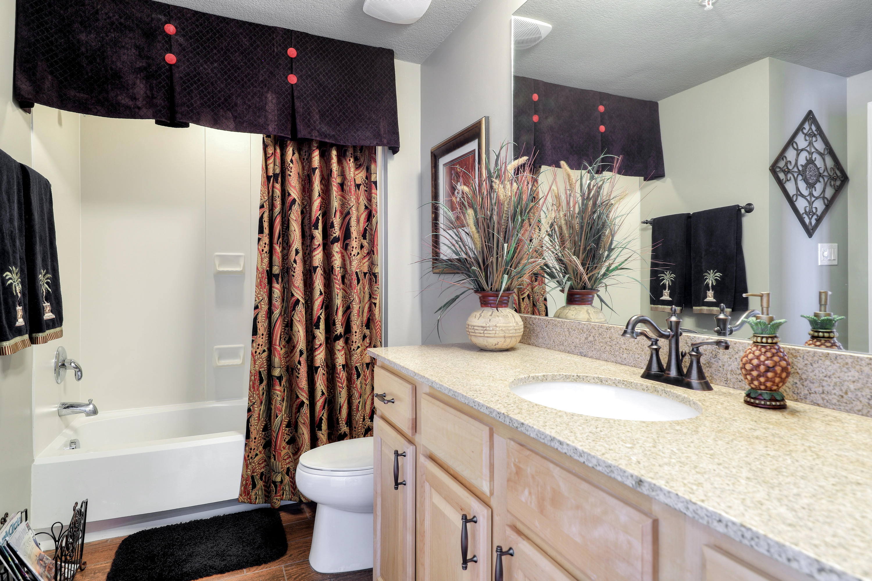 GRANDVIEW EAST - Residential