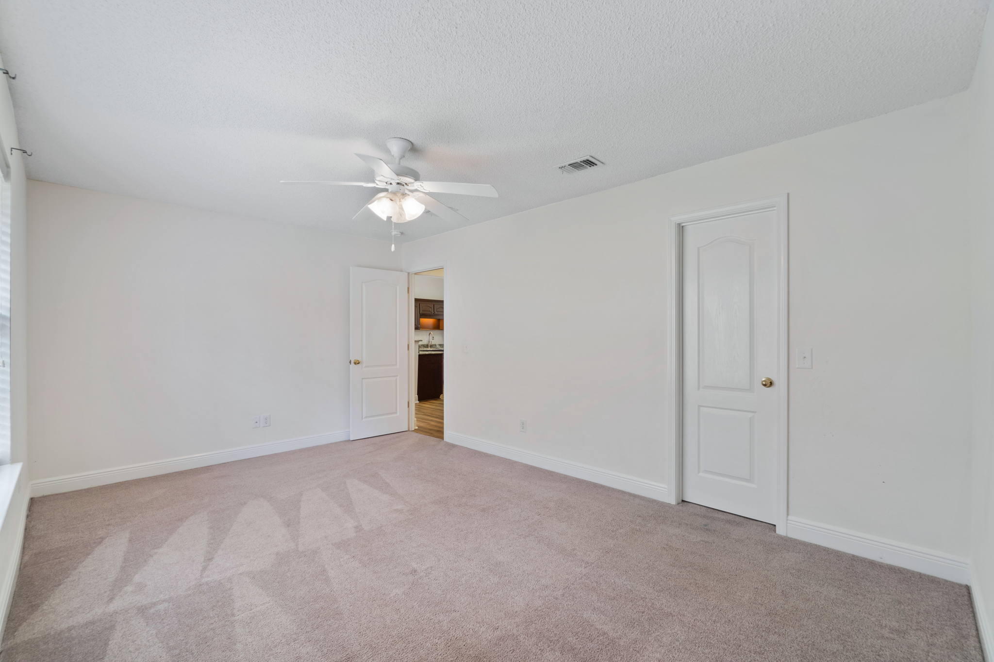 FOX VALLEY - Residential