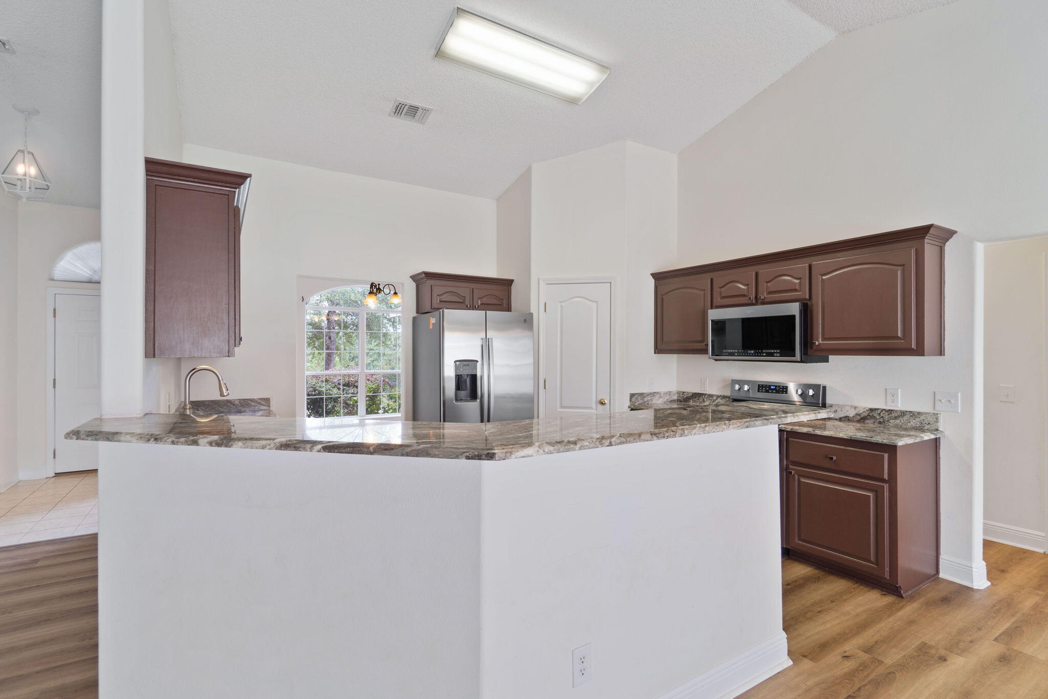 FOX VALLEY - Residential