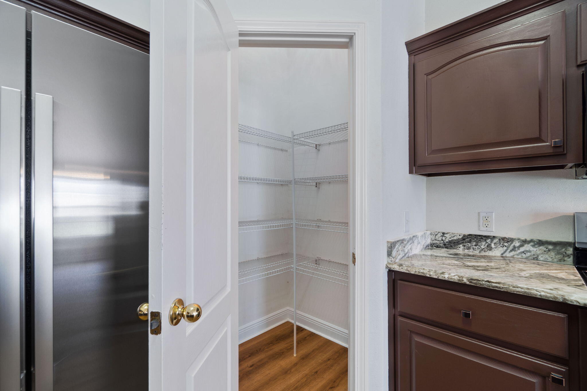 FOX VALLEY - Residential