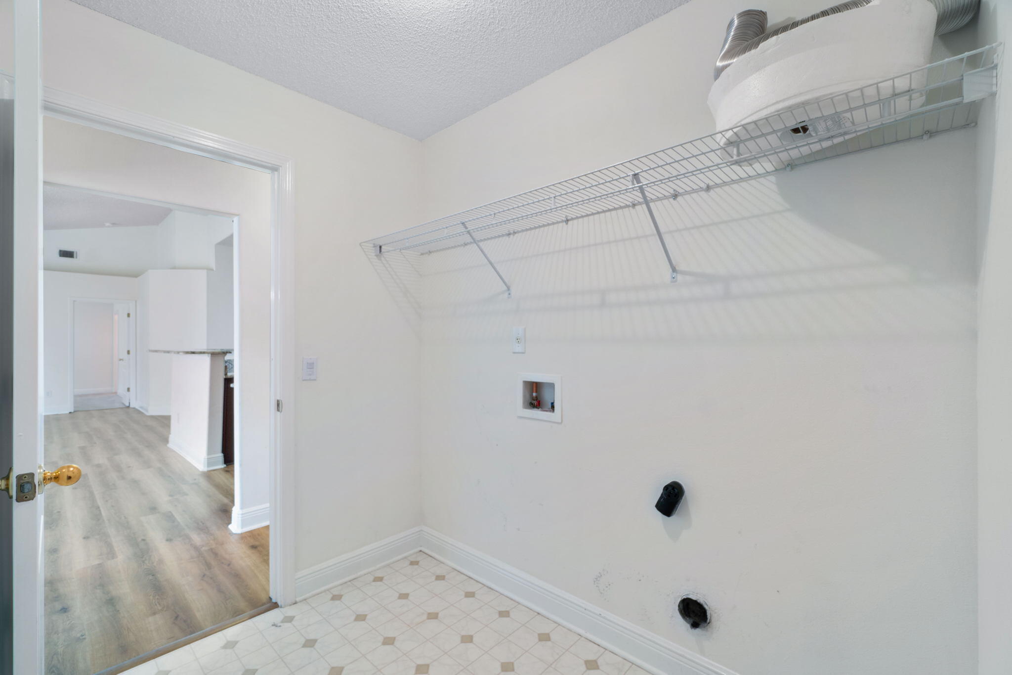 FOX VALLEY - Residential