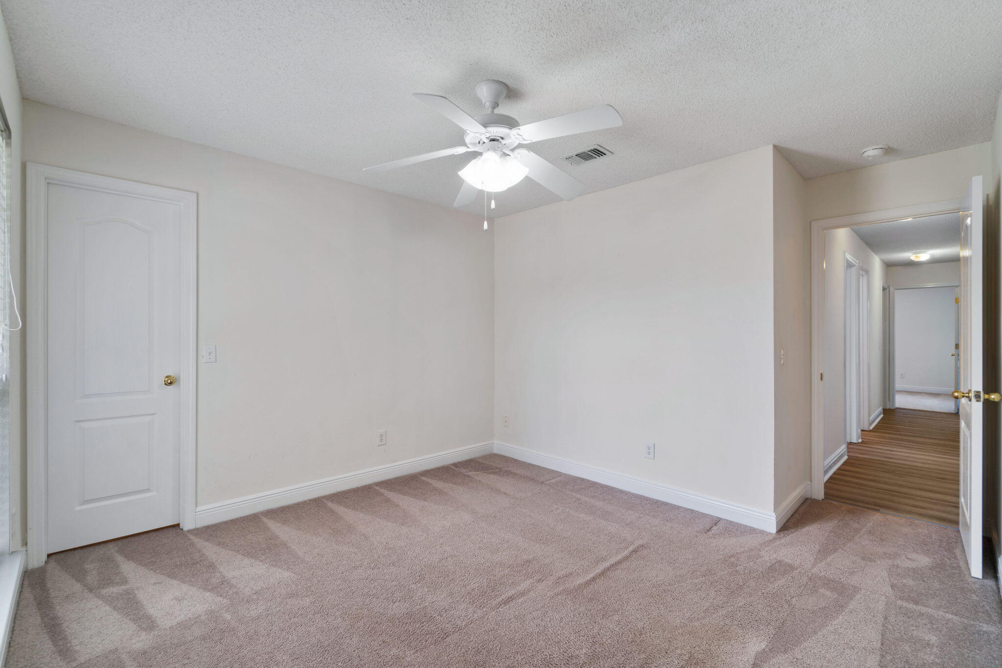 FOX VALLEY - Residential