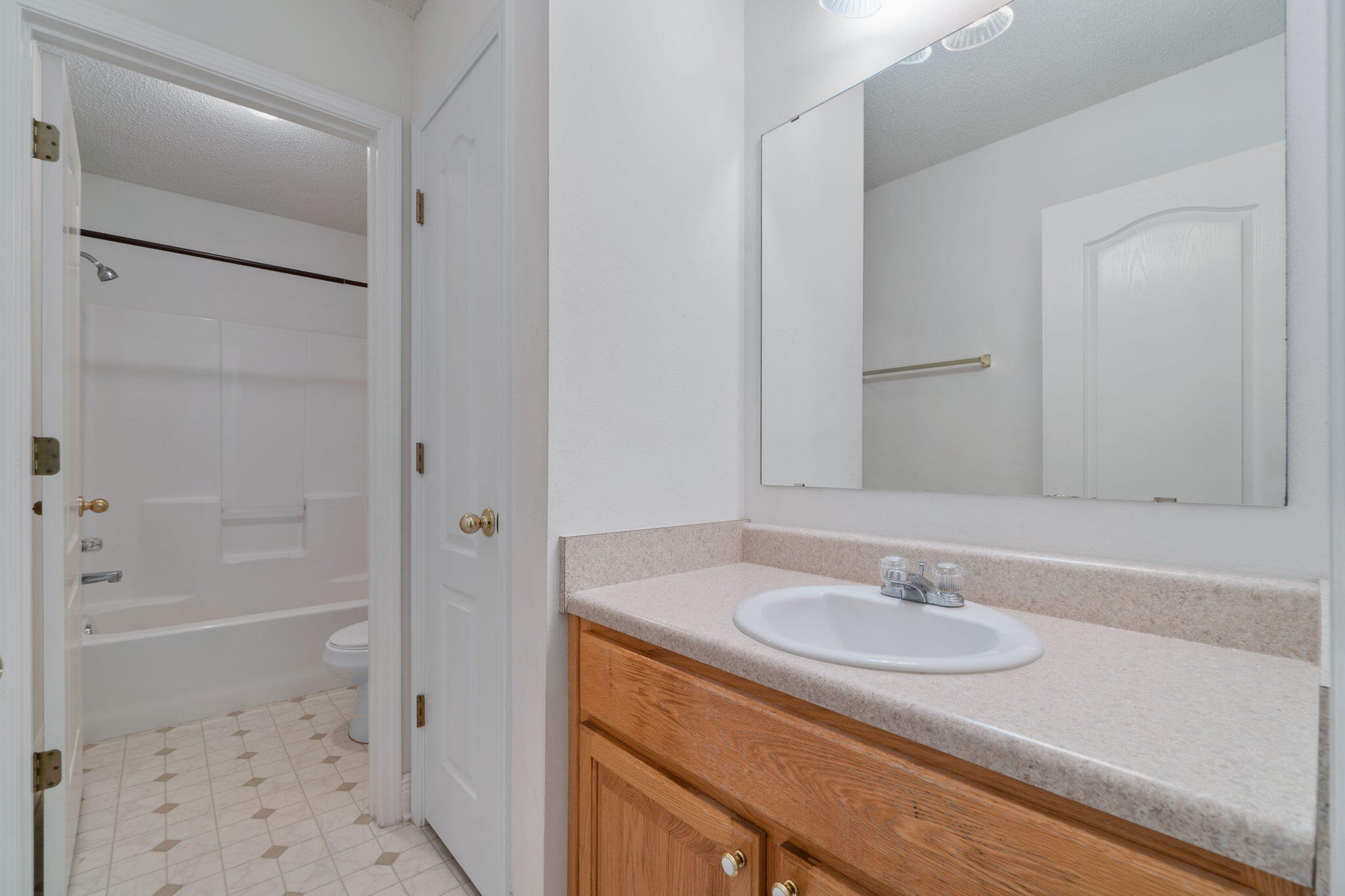 FOX VALLEY - Residential