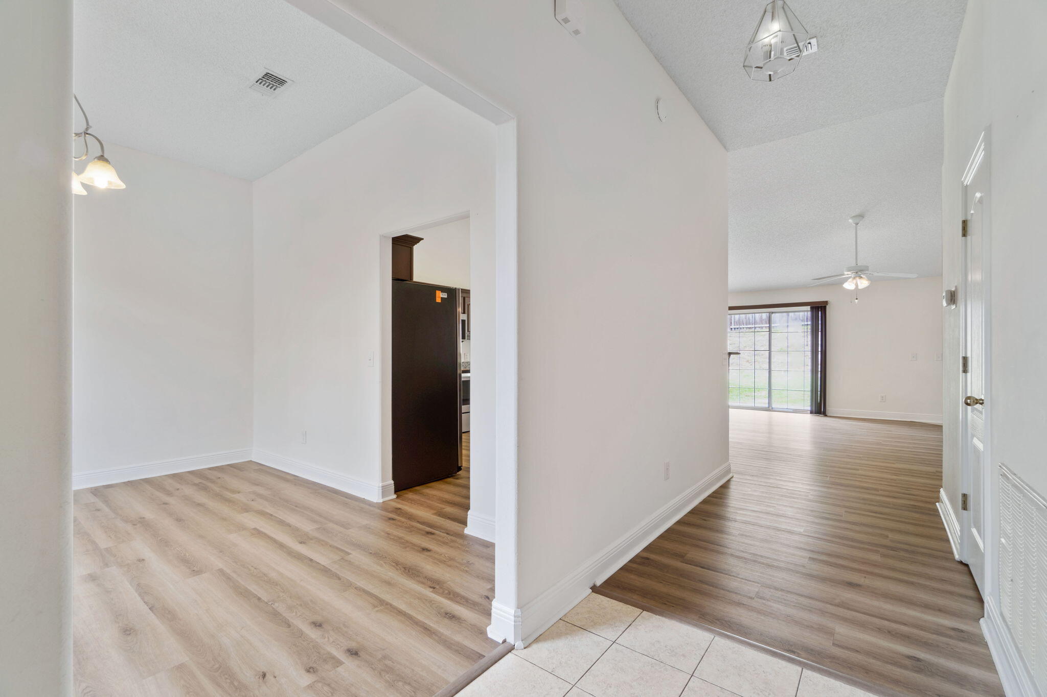 FOX VALLEY - Residential