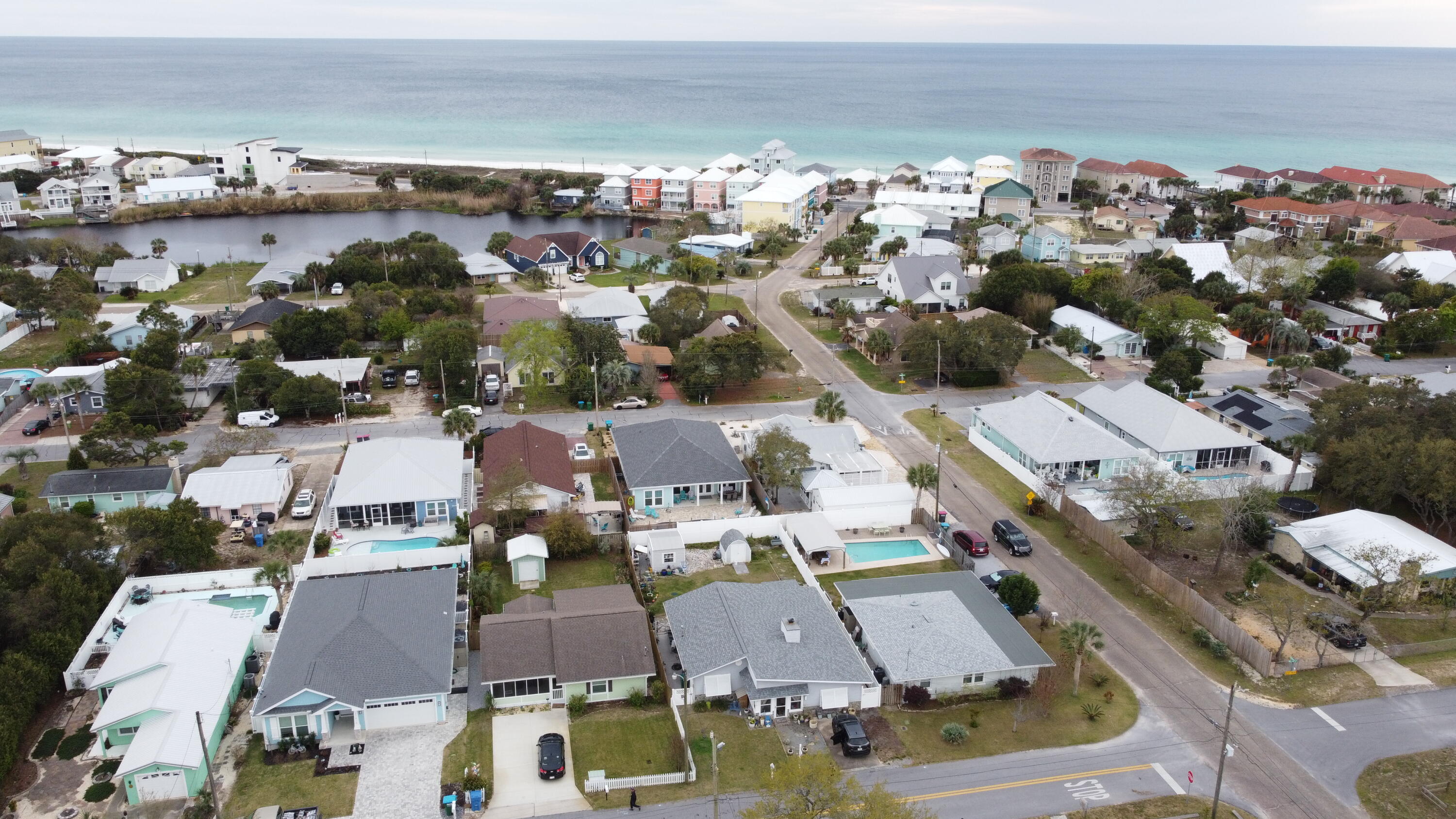 RIVIERA BEACH - Residential