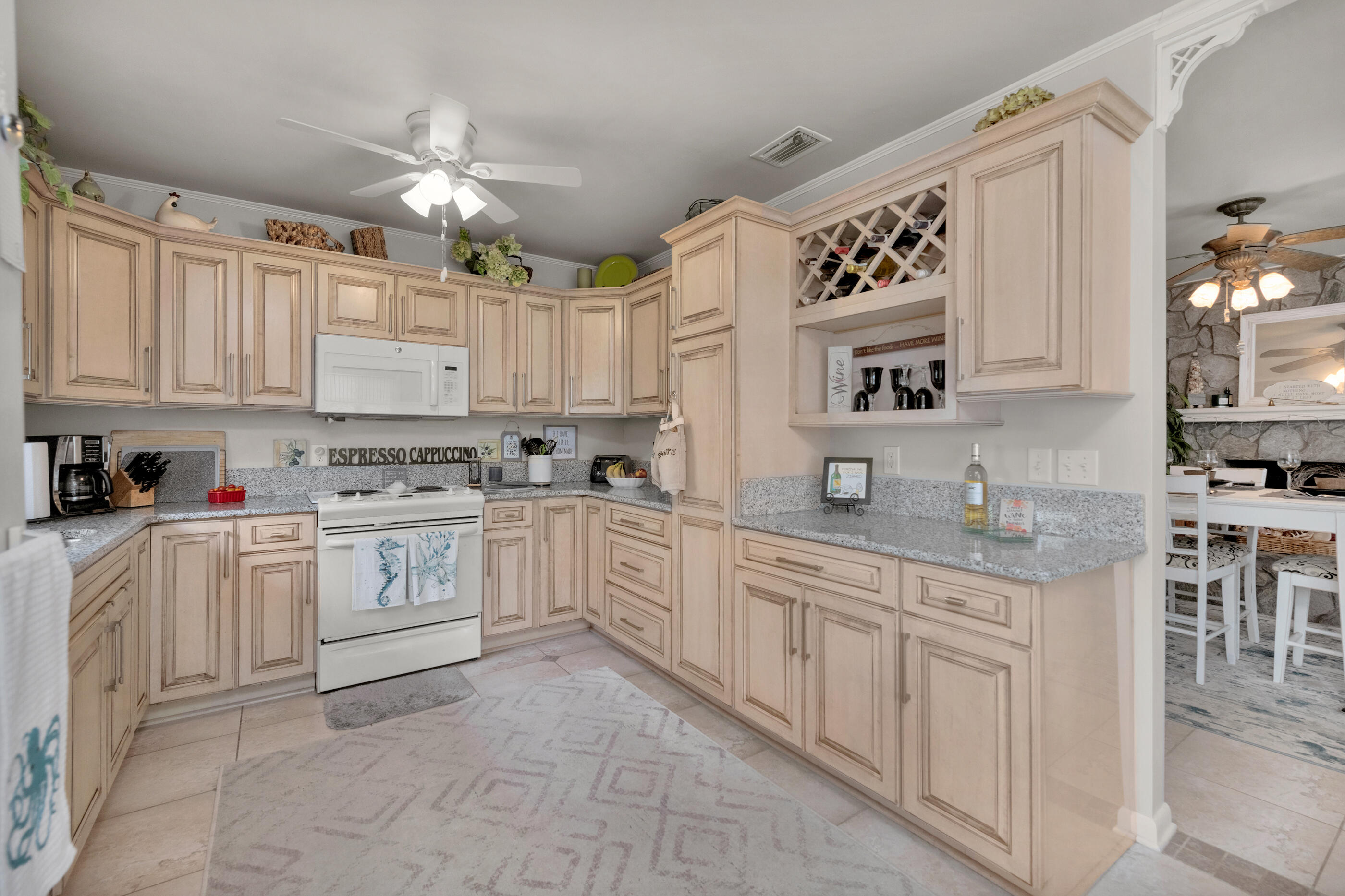 RIVIERA BEACH - Residential