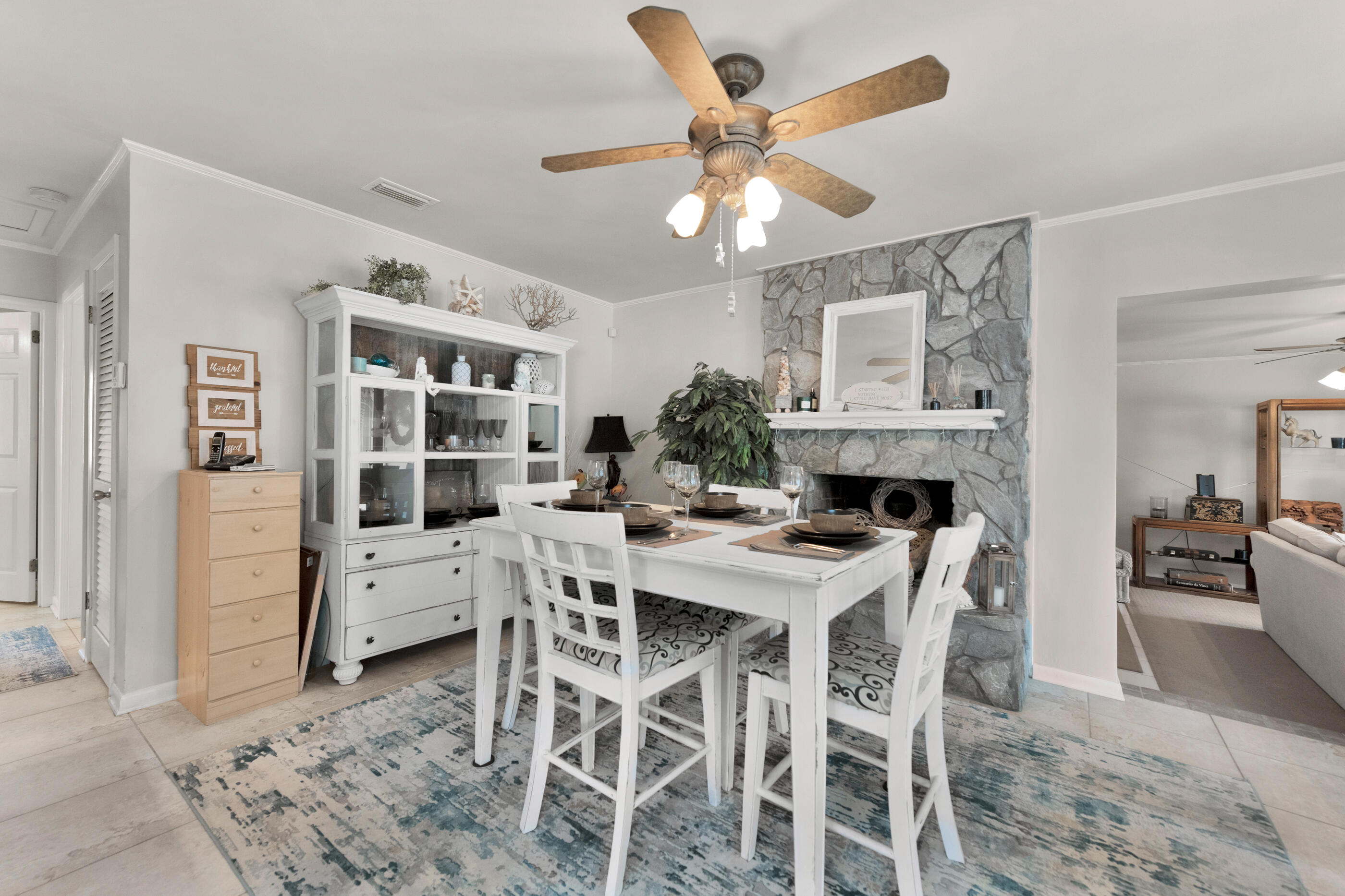 RIVIERA BEACH - Residential