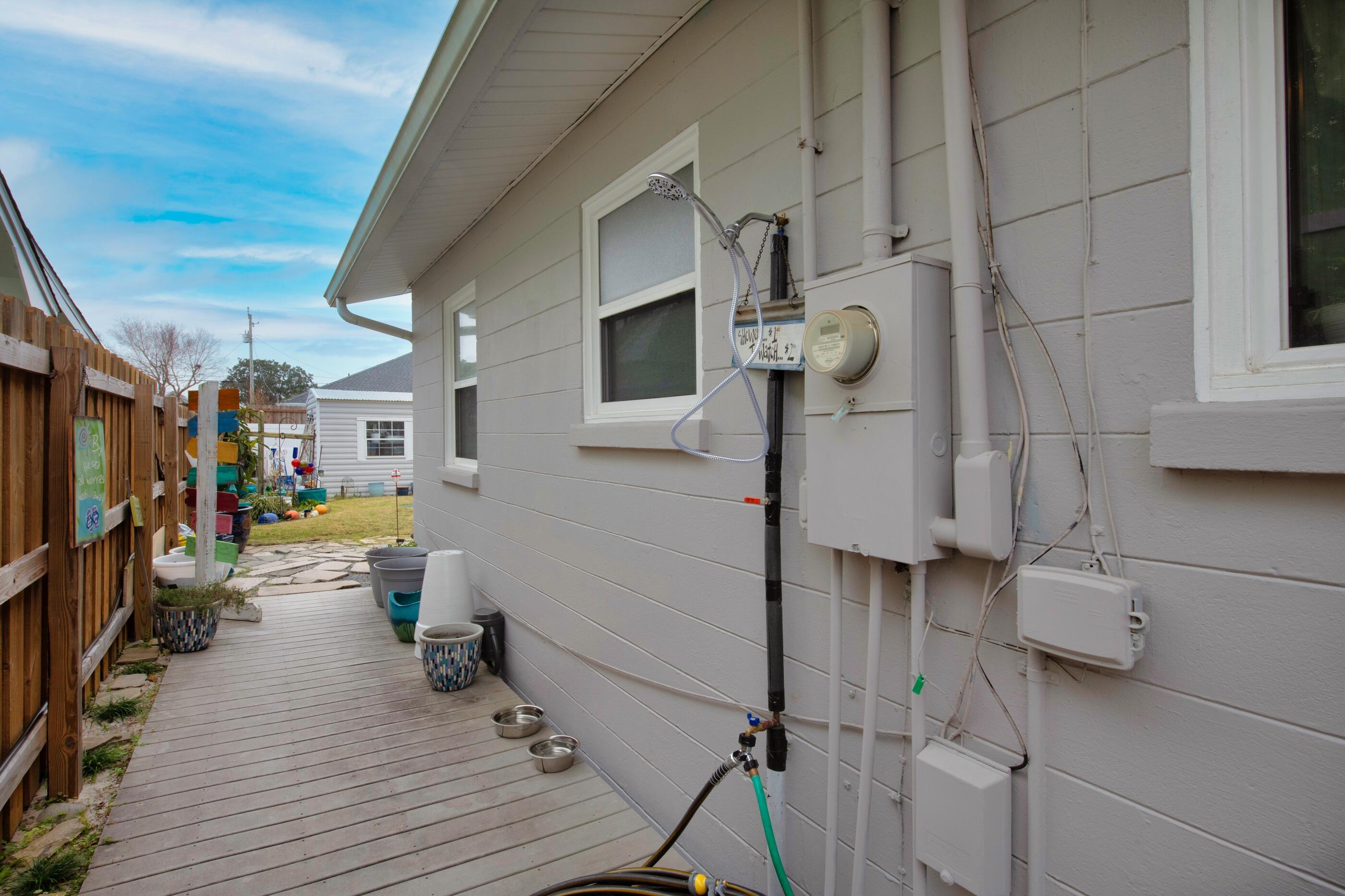 RIVIERA BEACH - Residential