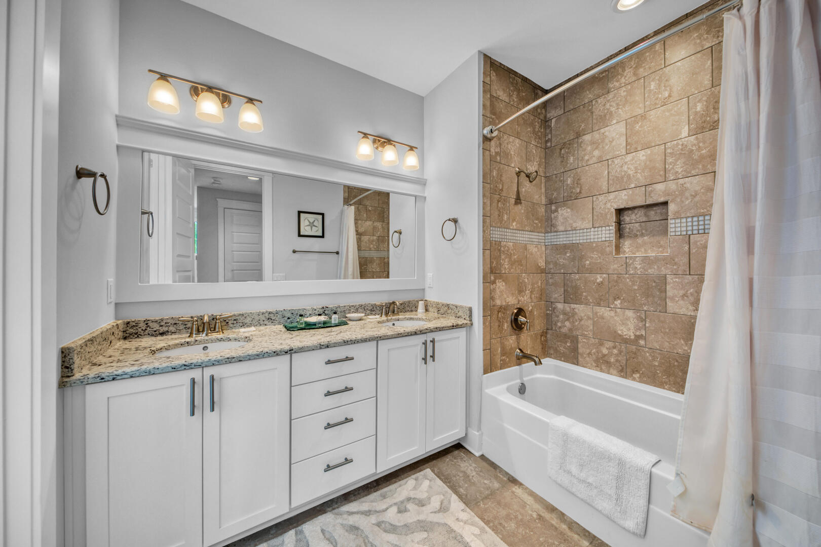 HIGHLAND PARKS - Residential