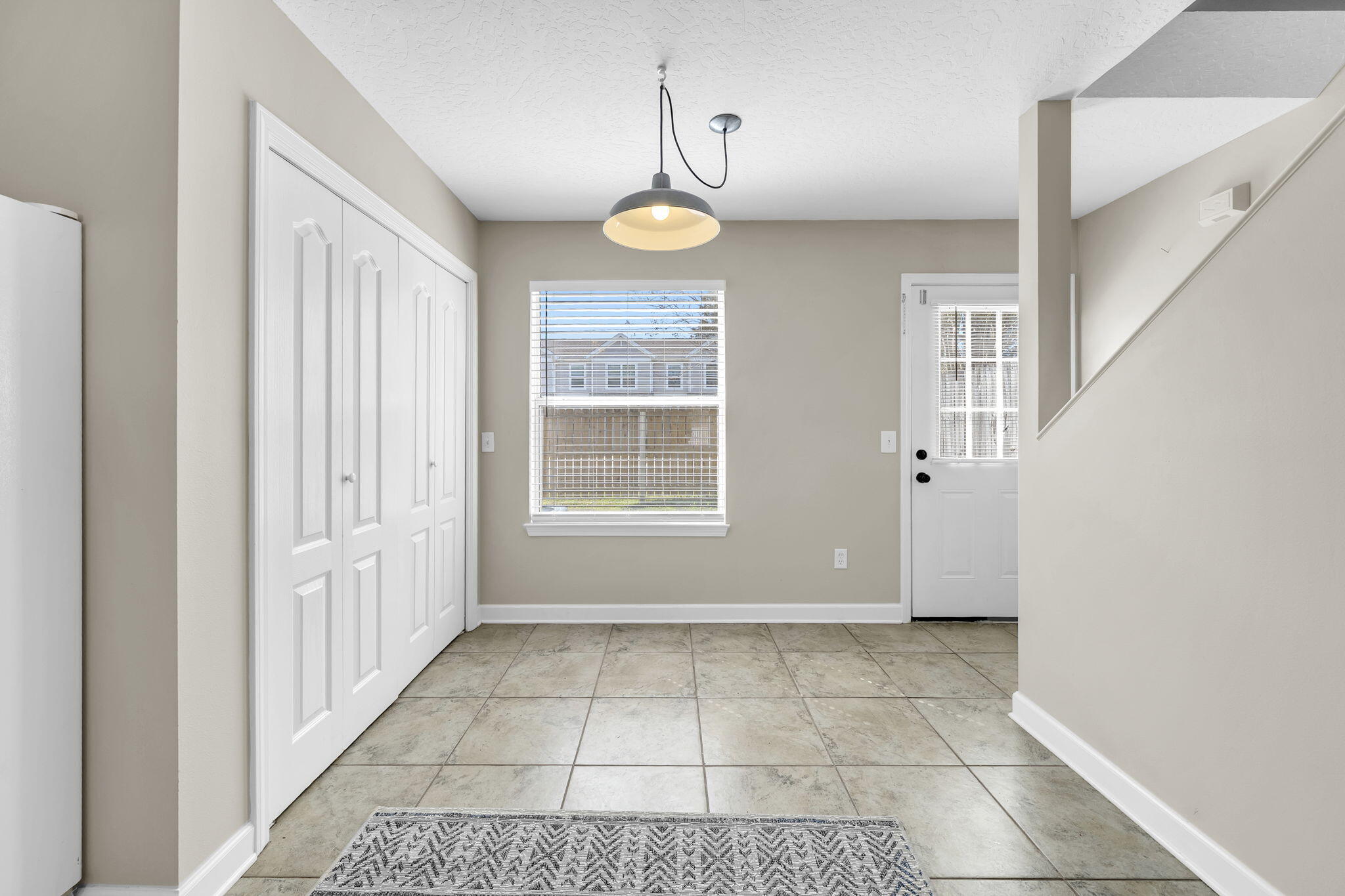 SHAY LIN T/H - Residential Lease