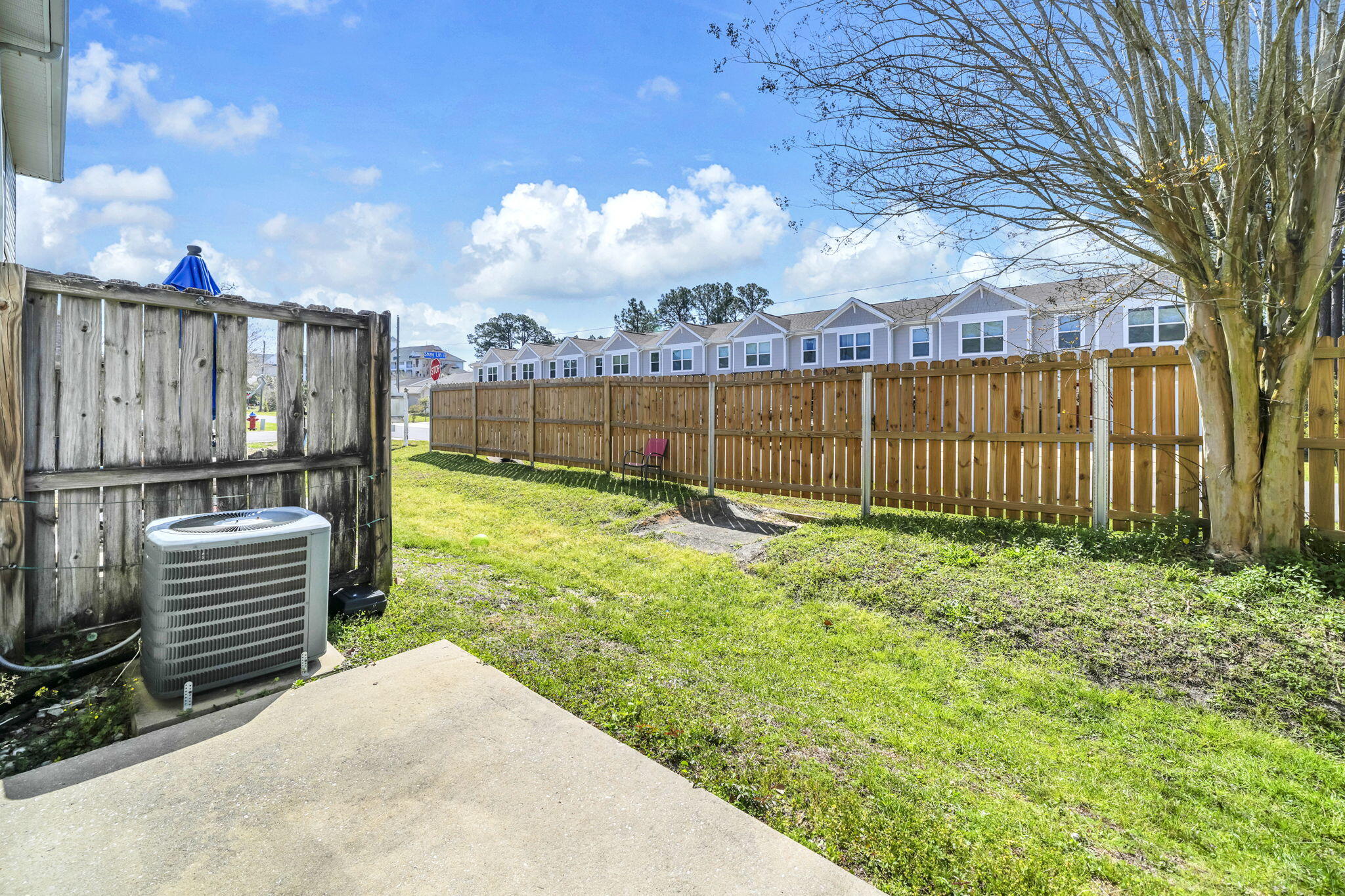 SHAY LIN T/H - Residential Lease