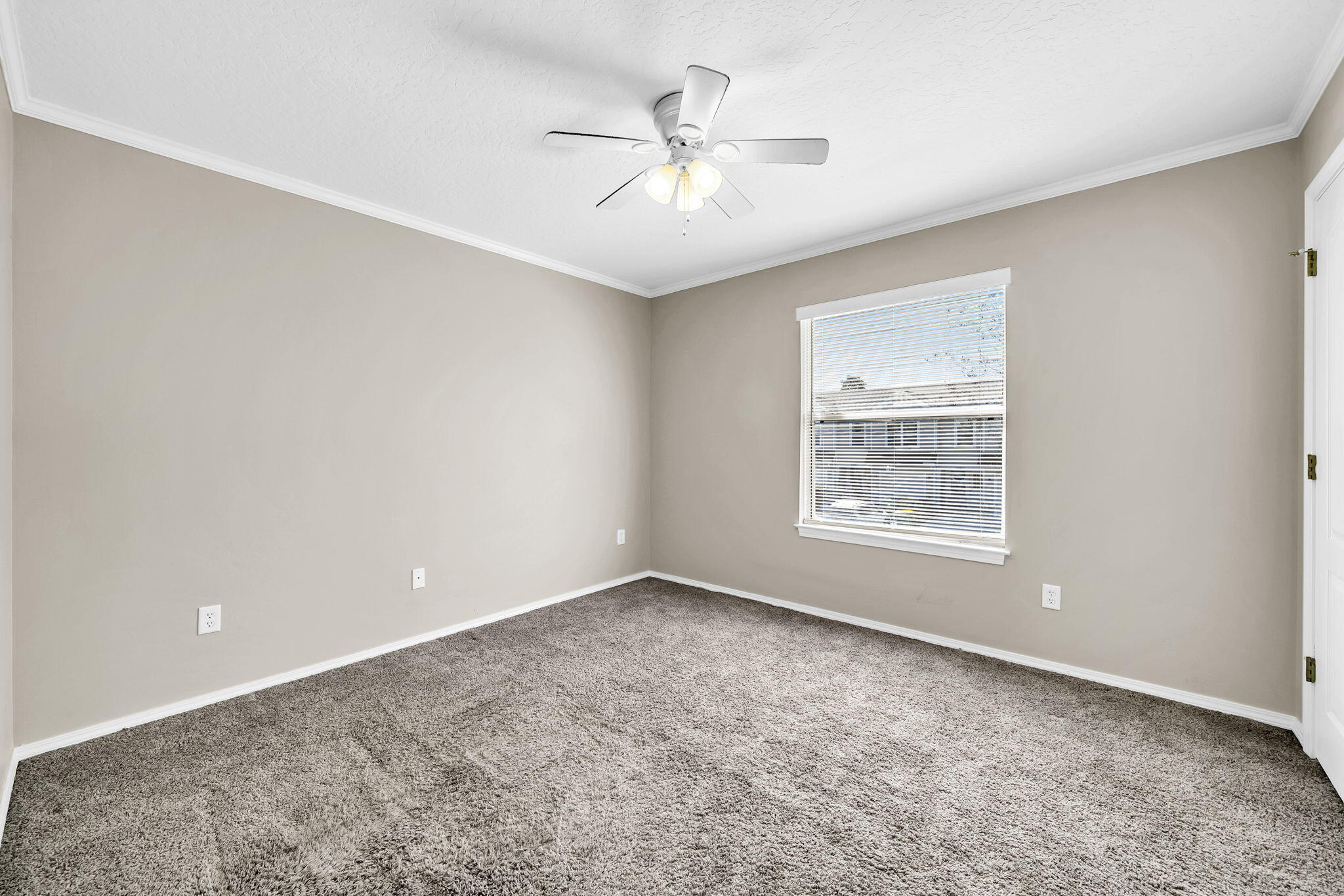 SHAY LIN T/H - Residential Lease