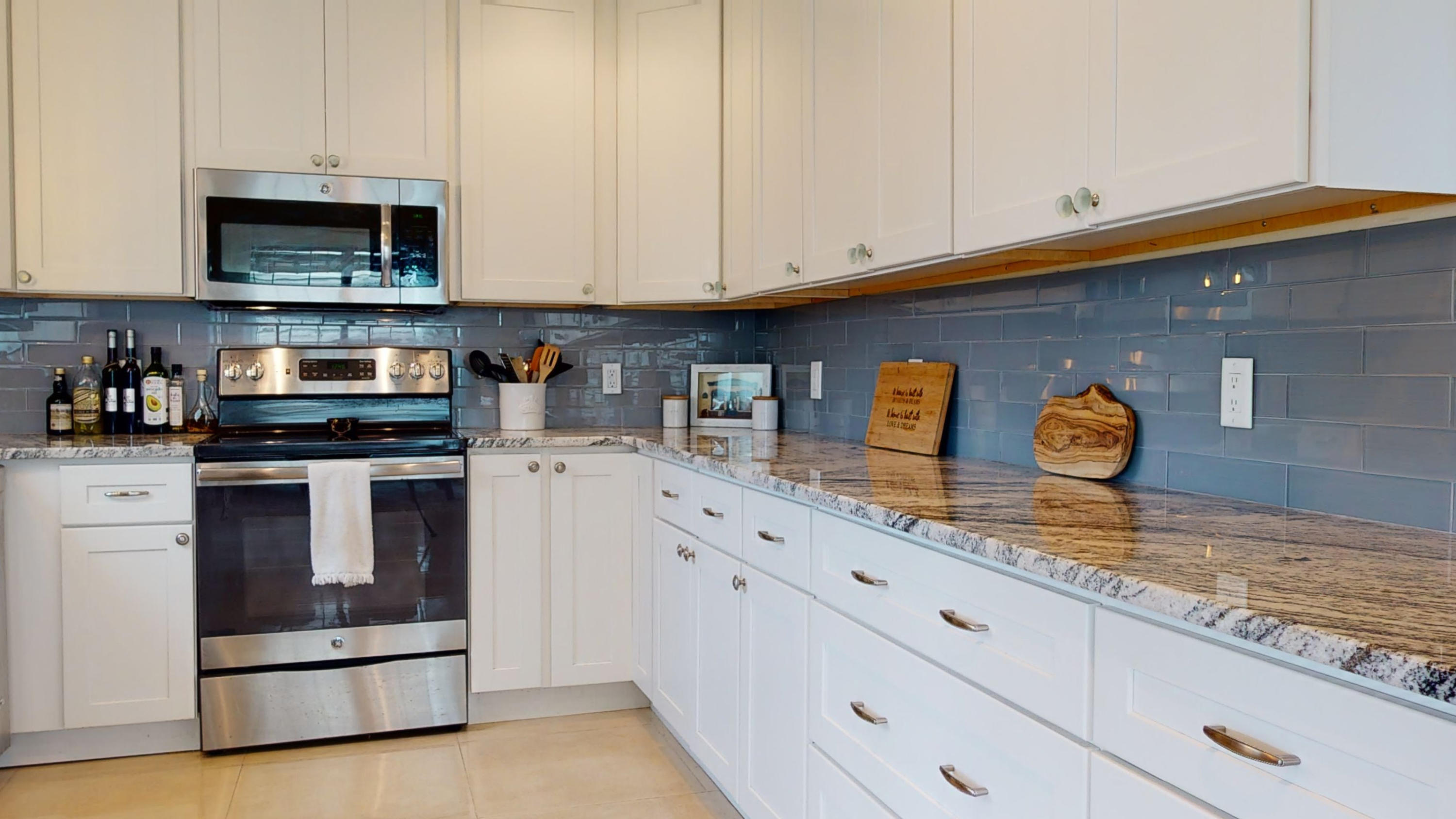 SANDY RIDGE ESTATES - Residential