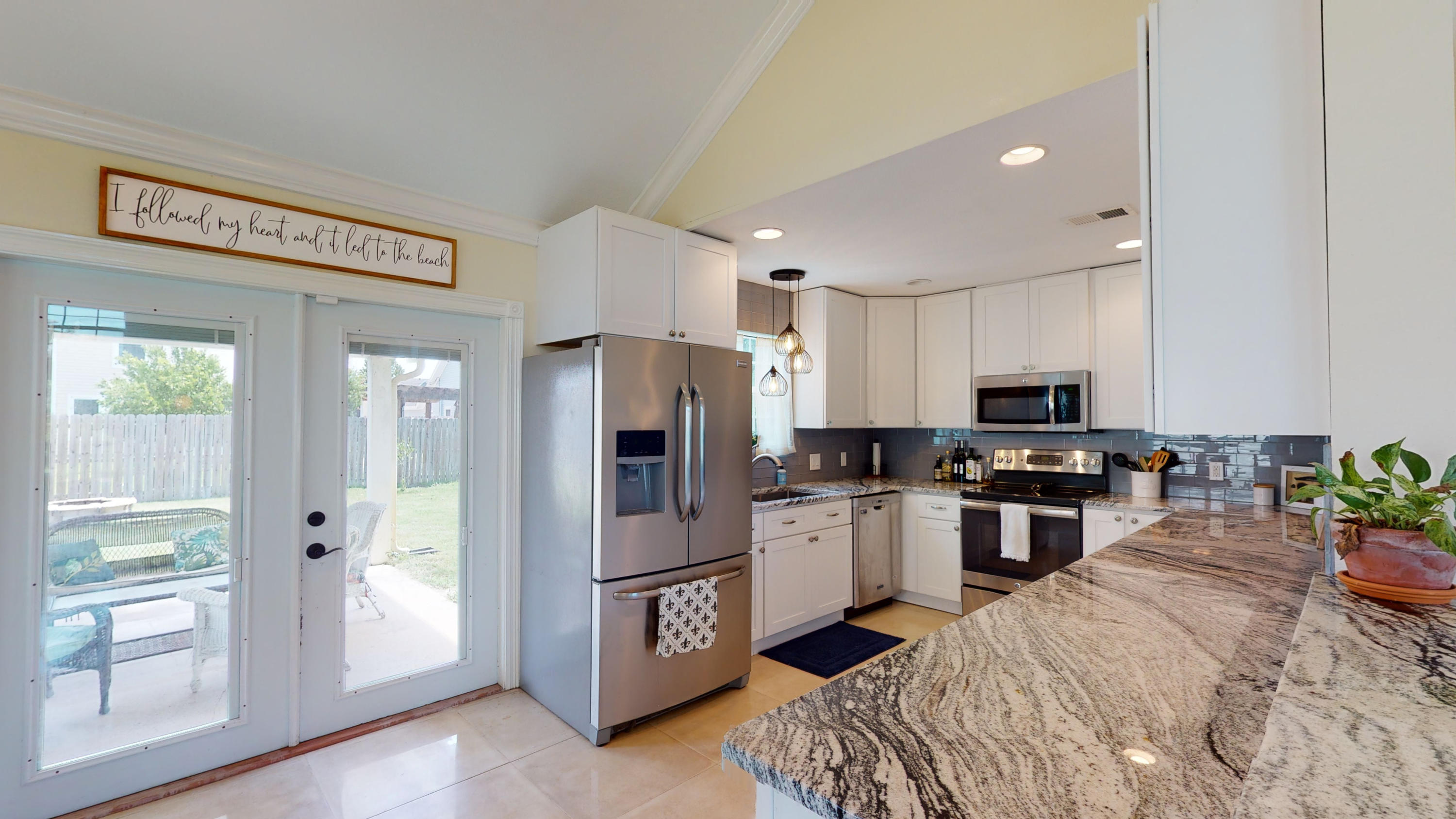 SANDY RIDGE ESTATES - Residential