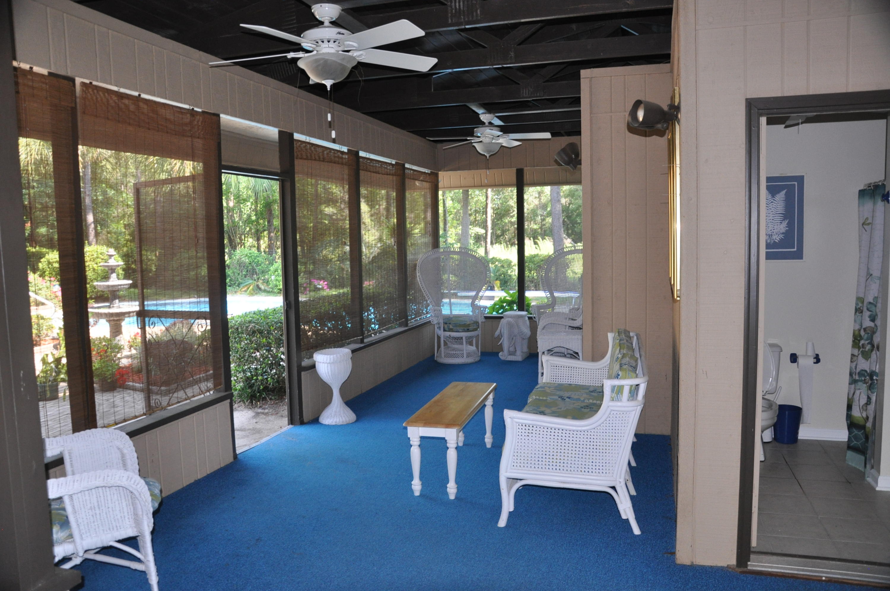 LAKE LORRAINE EST LOT 24 BLK C - Residential