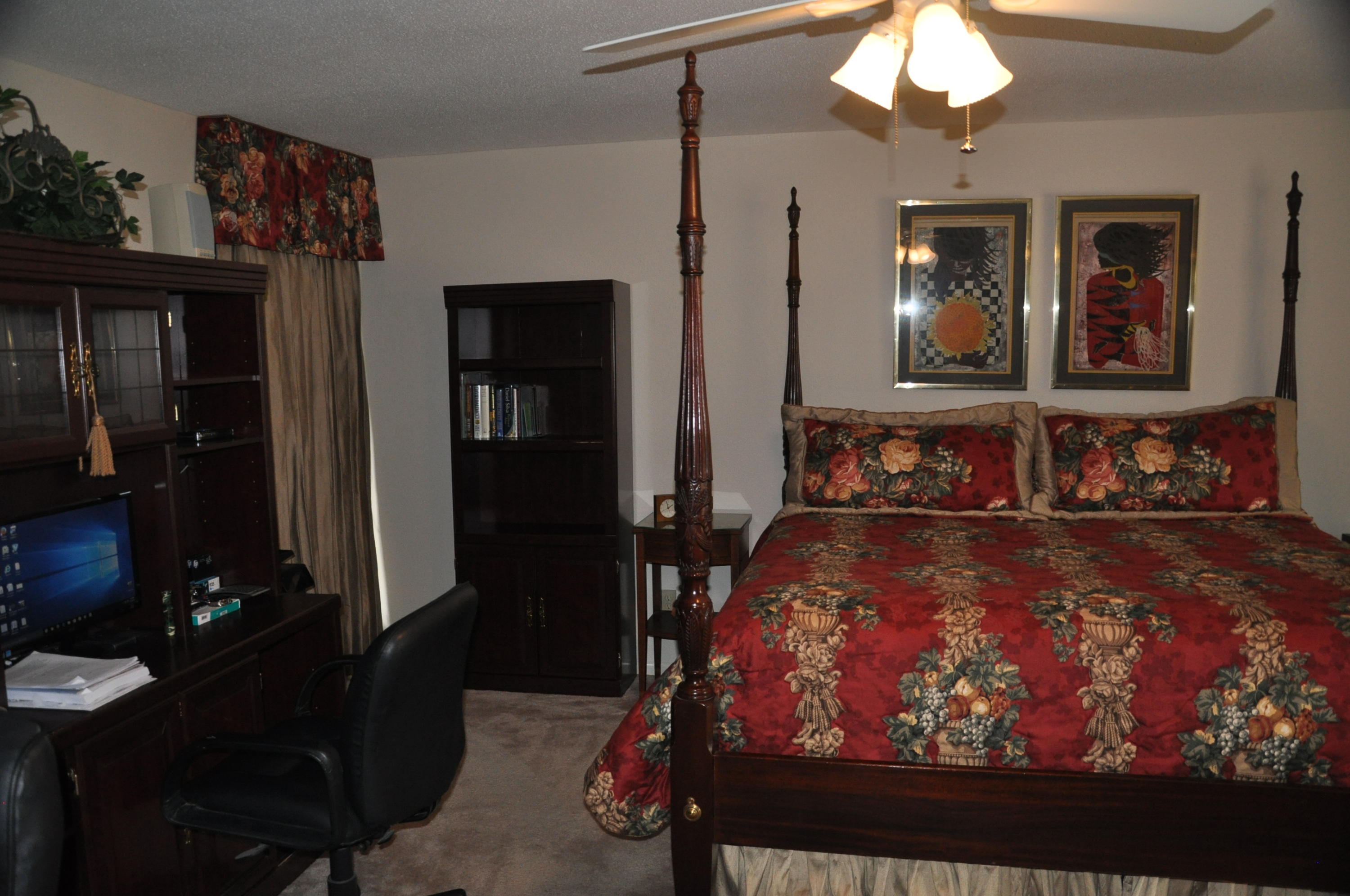 LAKE LORRAINE EST LOT 24 BLK C - Residential