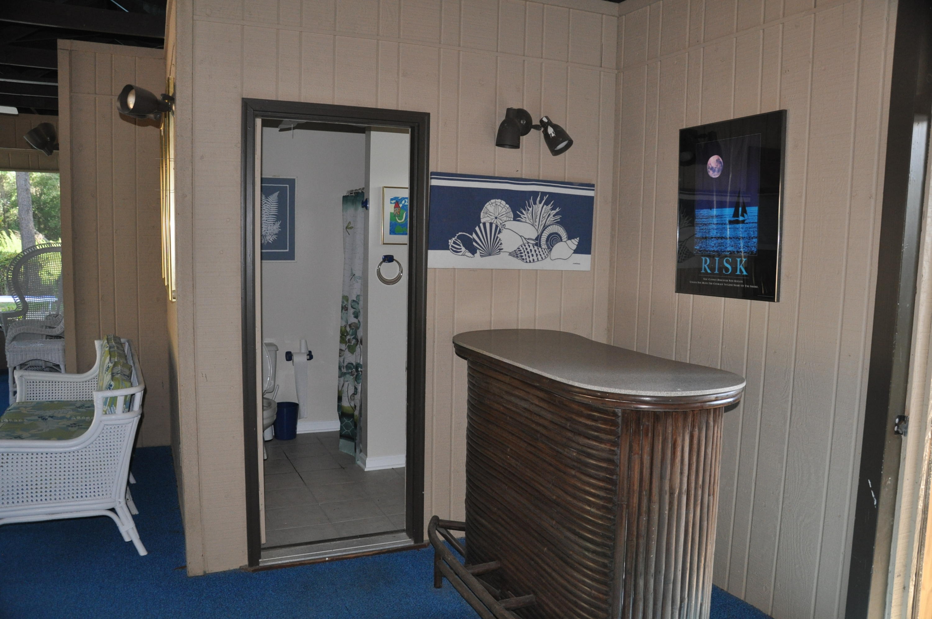 LAKE LORRAINE EST LOT 24 BLK C - Residential