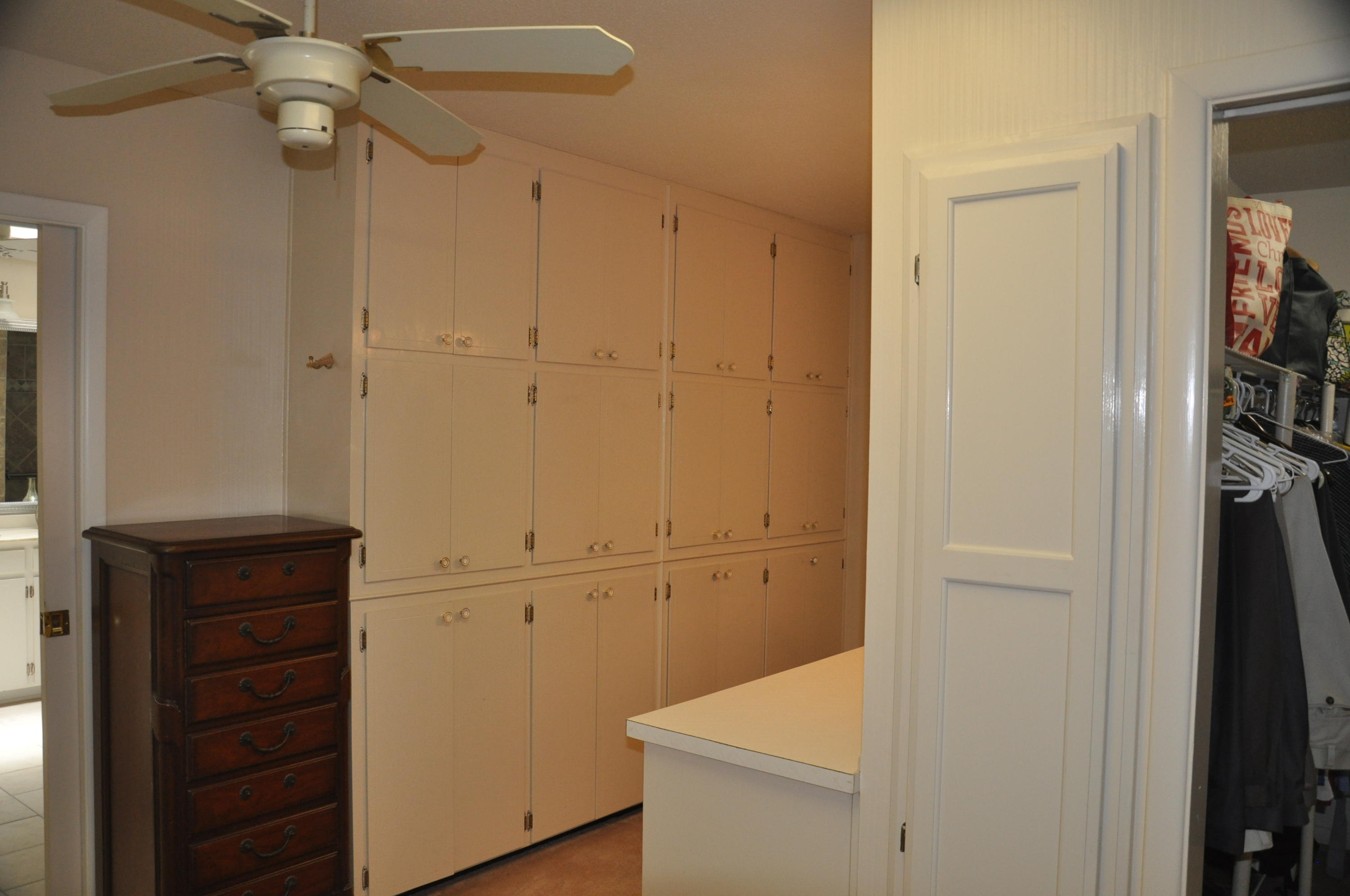 LAKE LORRAINE EST LOT 24 BLK C - Residential