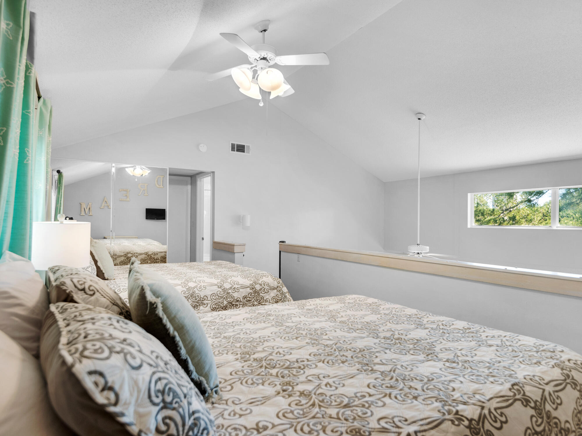 HIDDEN DUNES BEACH COTTAGES 2 - Residential