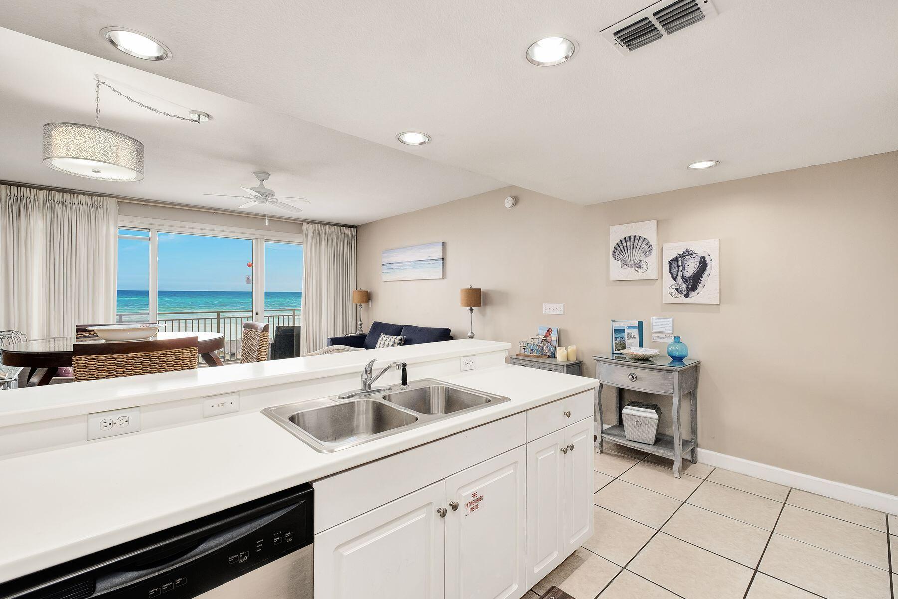 STERLING SHORES - Residential