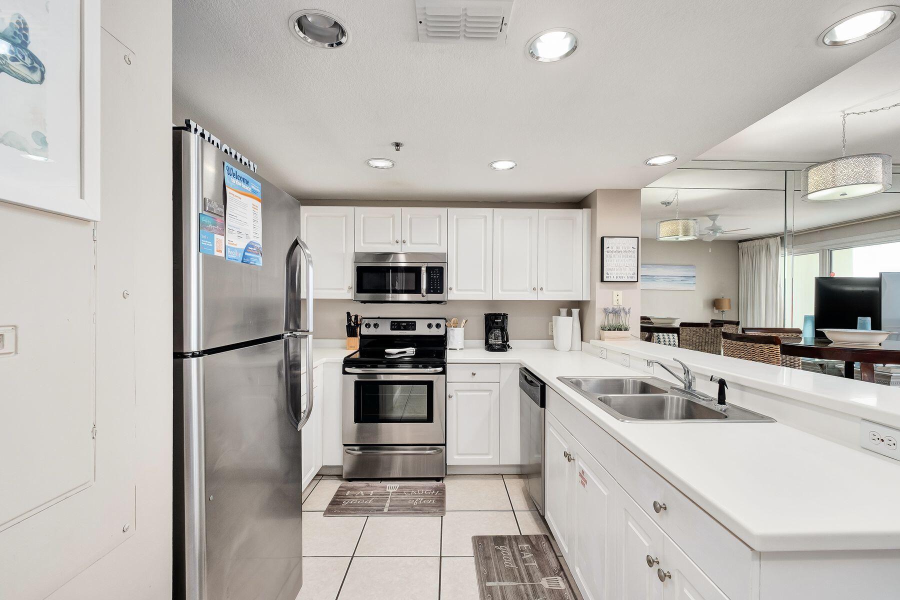 STERLING SHORES - Residential