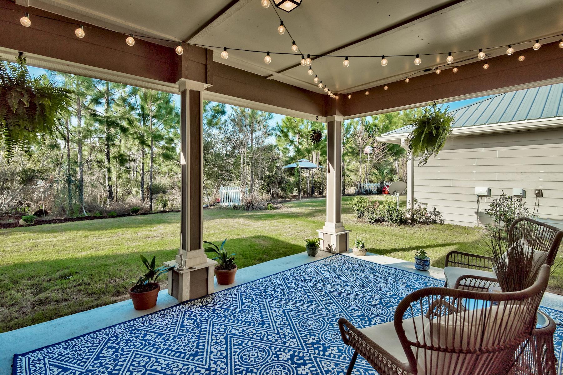 EAGLE BAY - Residential