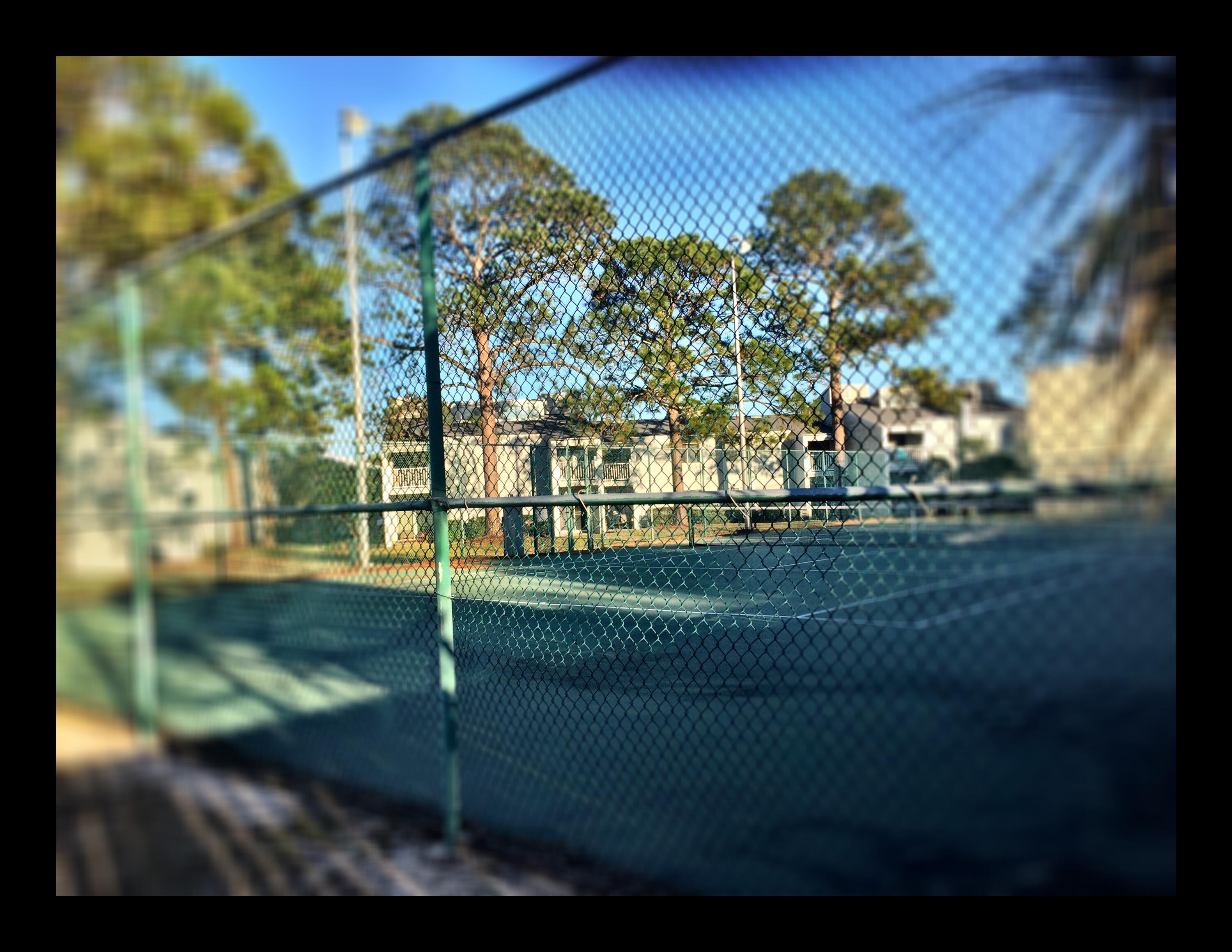 FINISTERRA CONDO - Residential