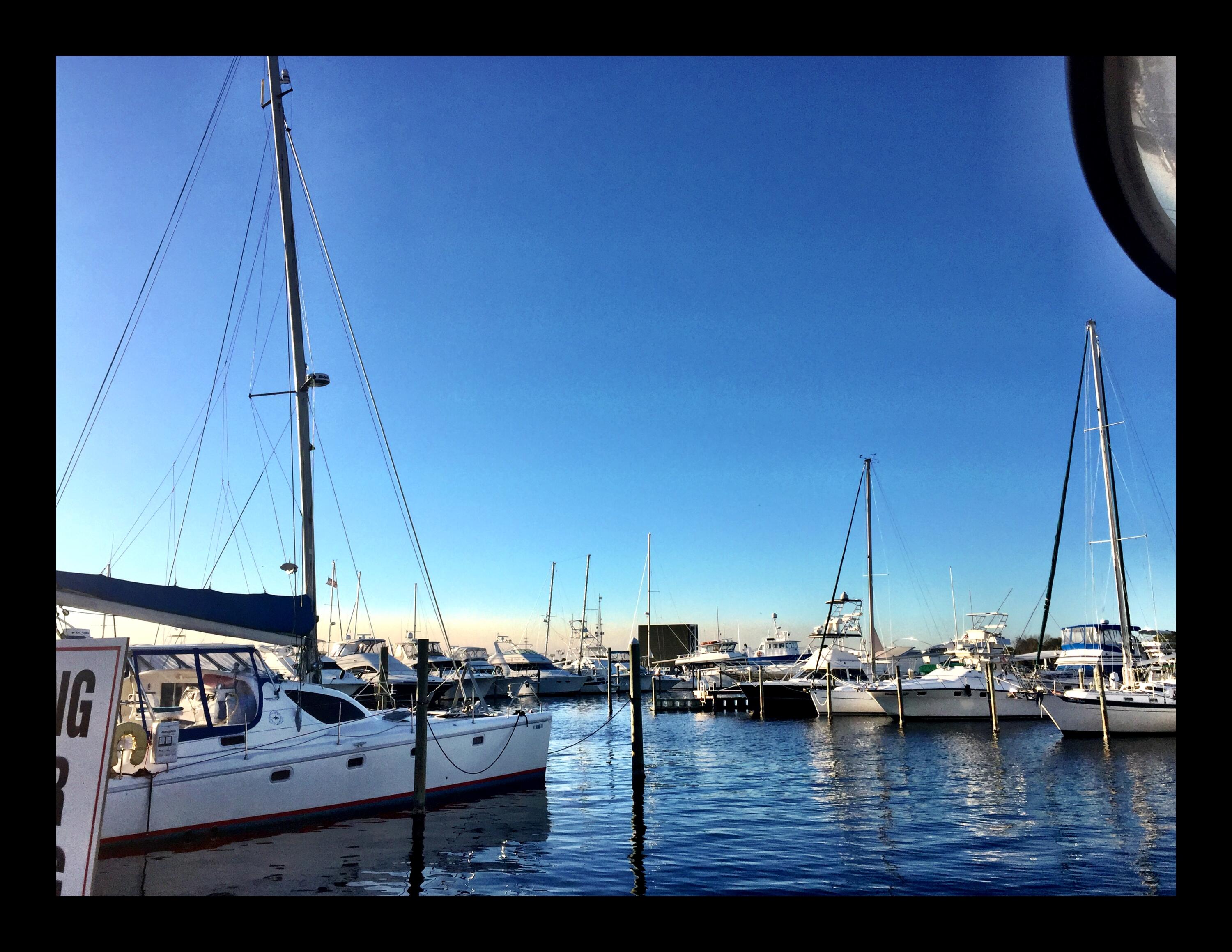 FINISTERRA CONDO - Residential