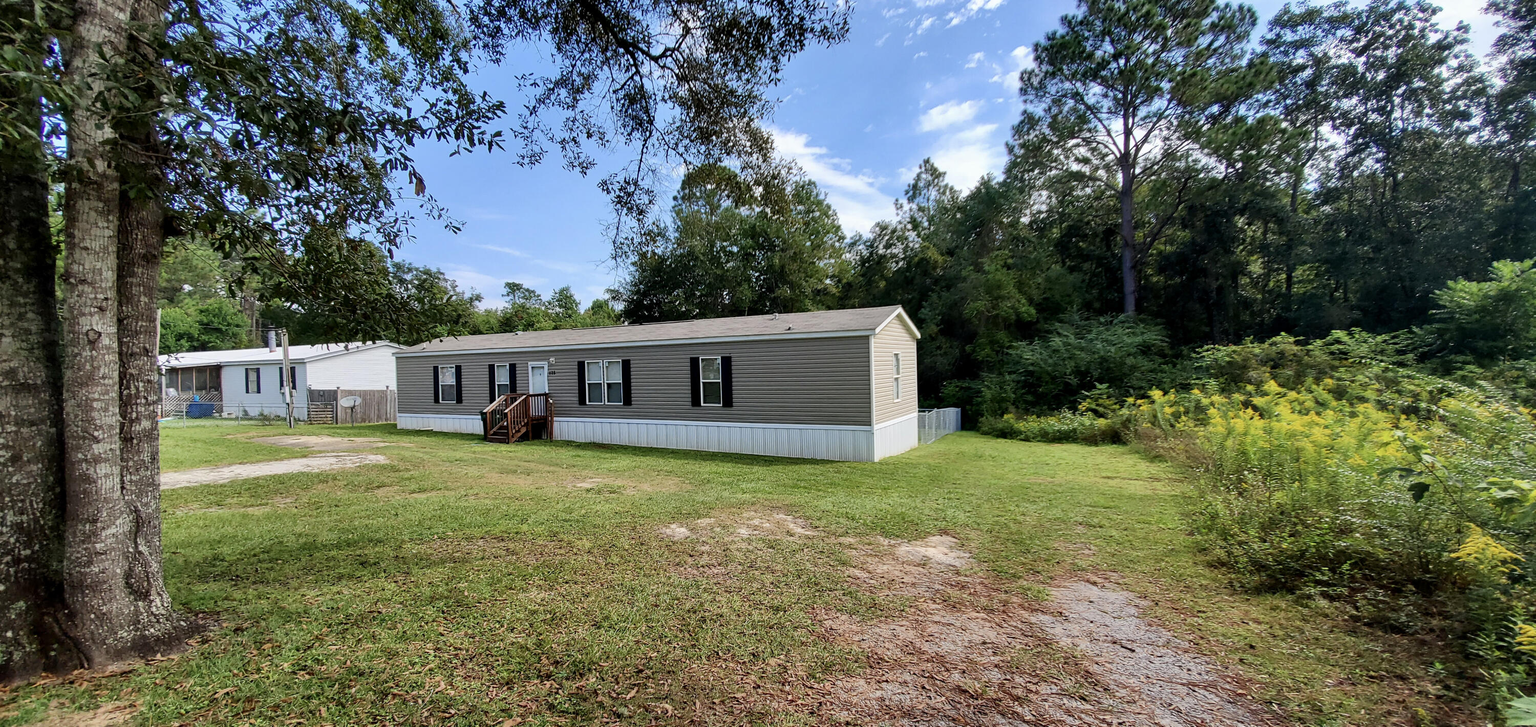 CRESTVIEW - Residential