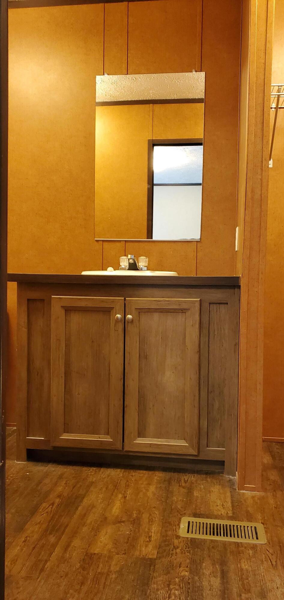 CRESTVIEW - Residential