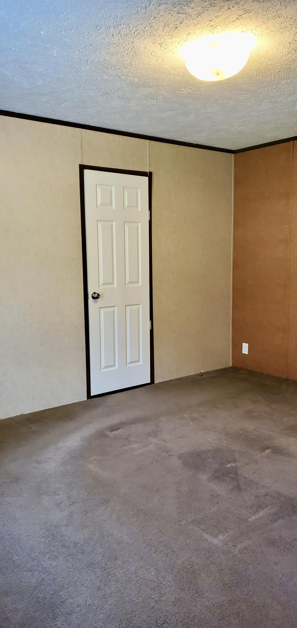 CRESTVIEW - Residential