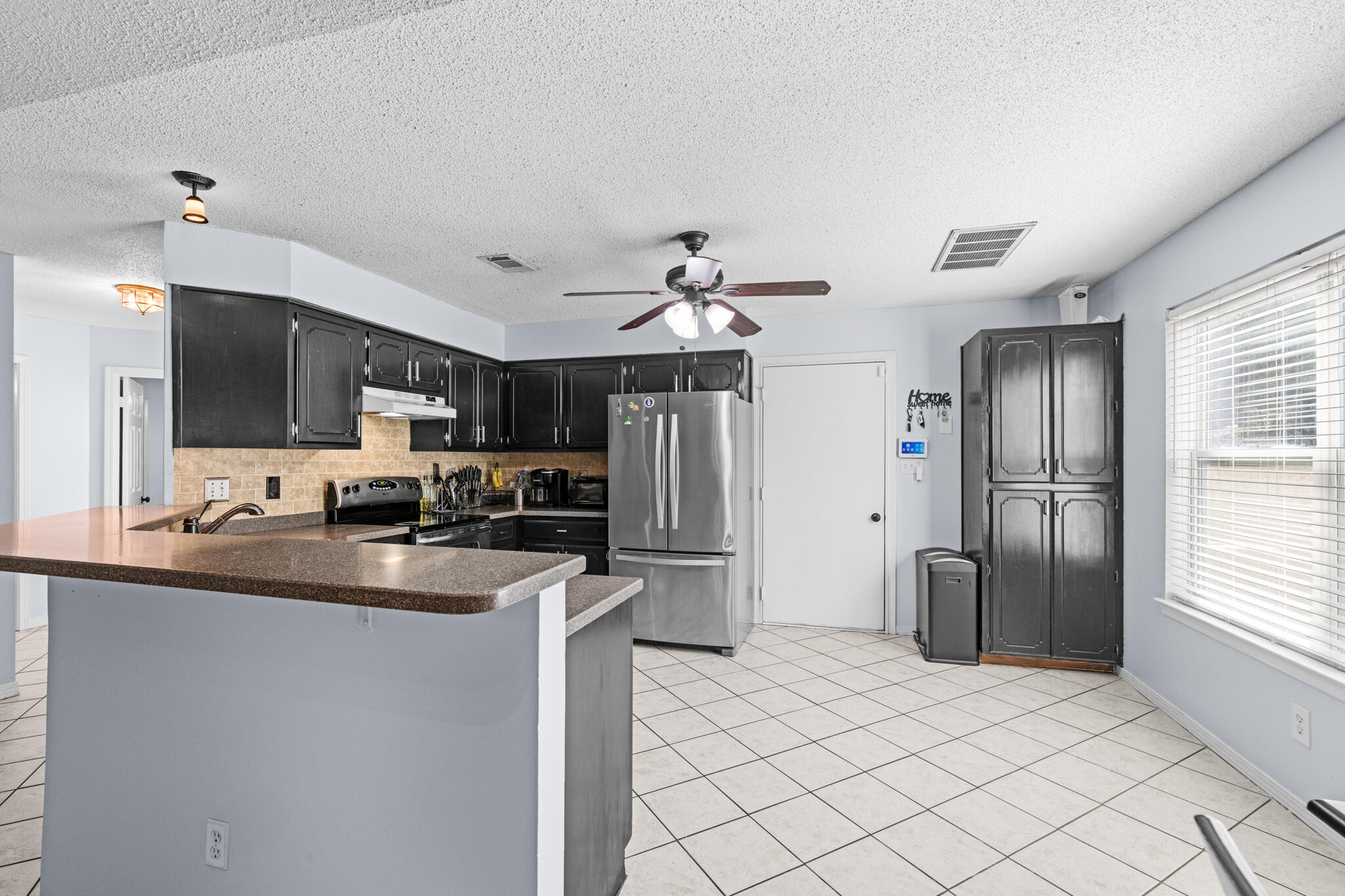 COLINA DEL ORO - Residential Lease