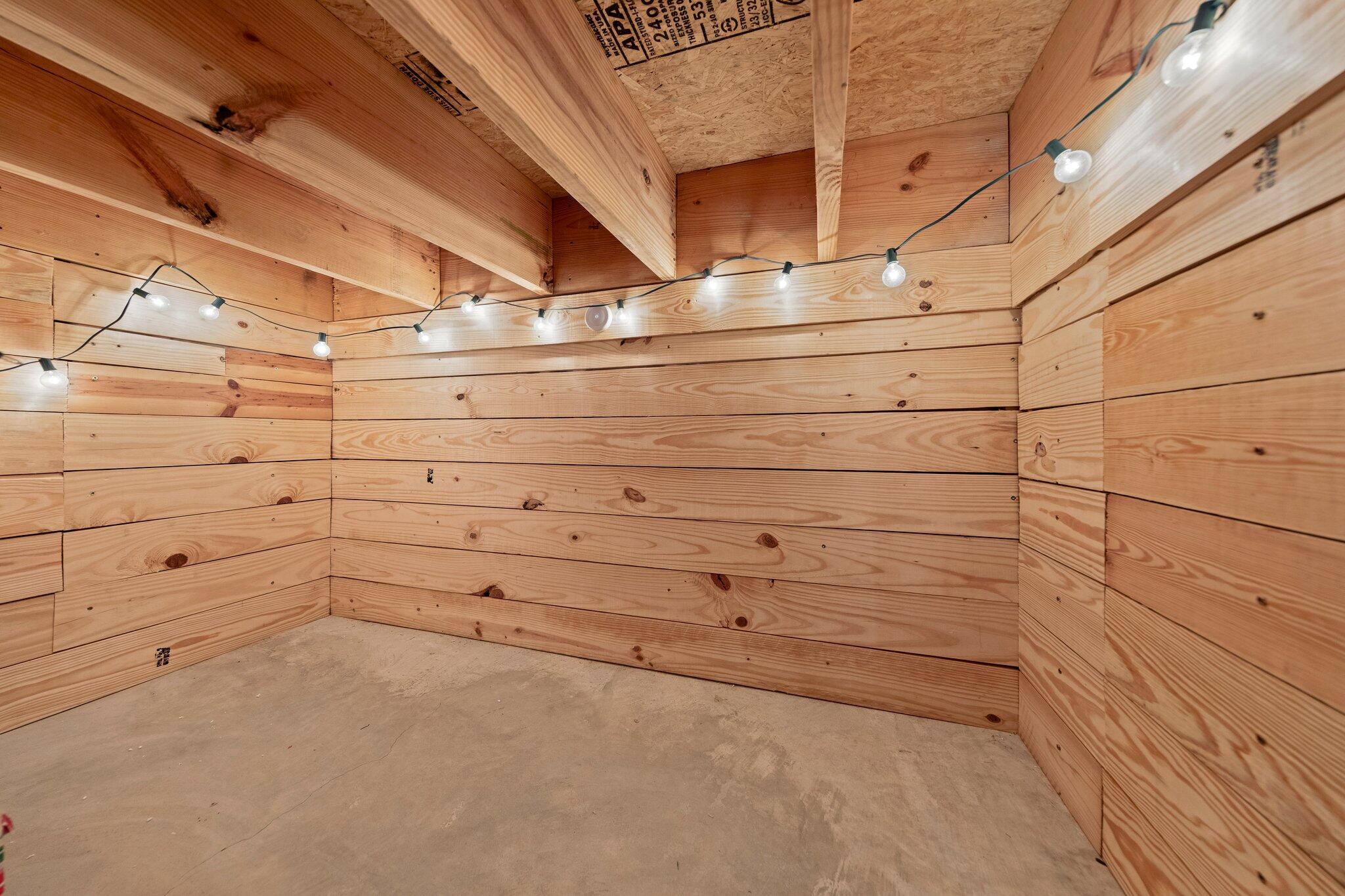 CARONDOLET T/H - Residential