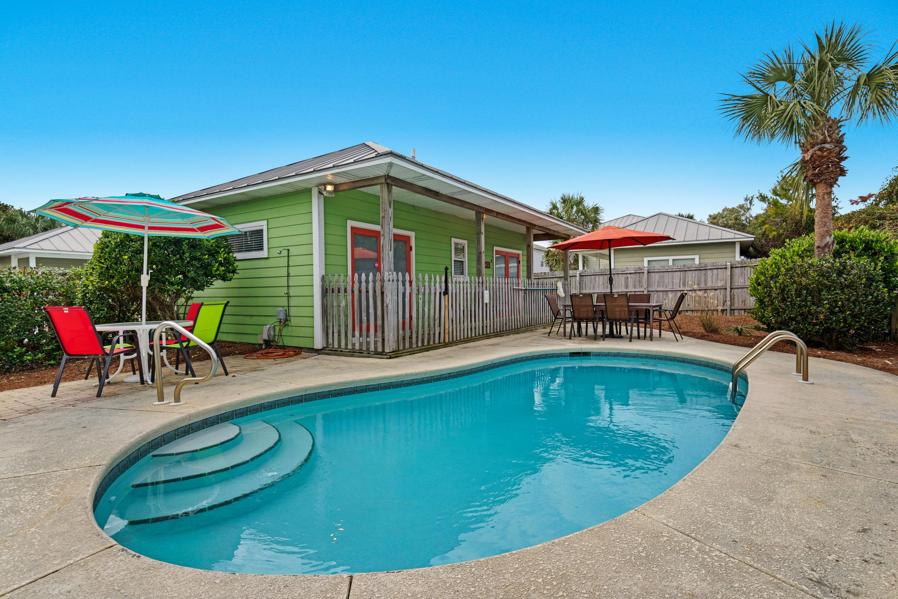 CRYSTAL BEACH - Residential