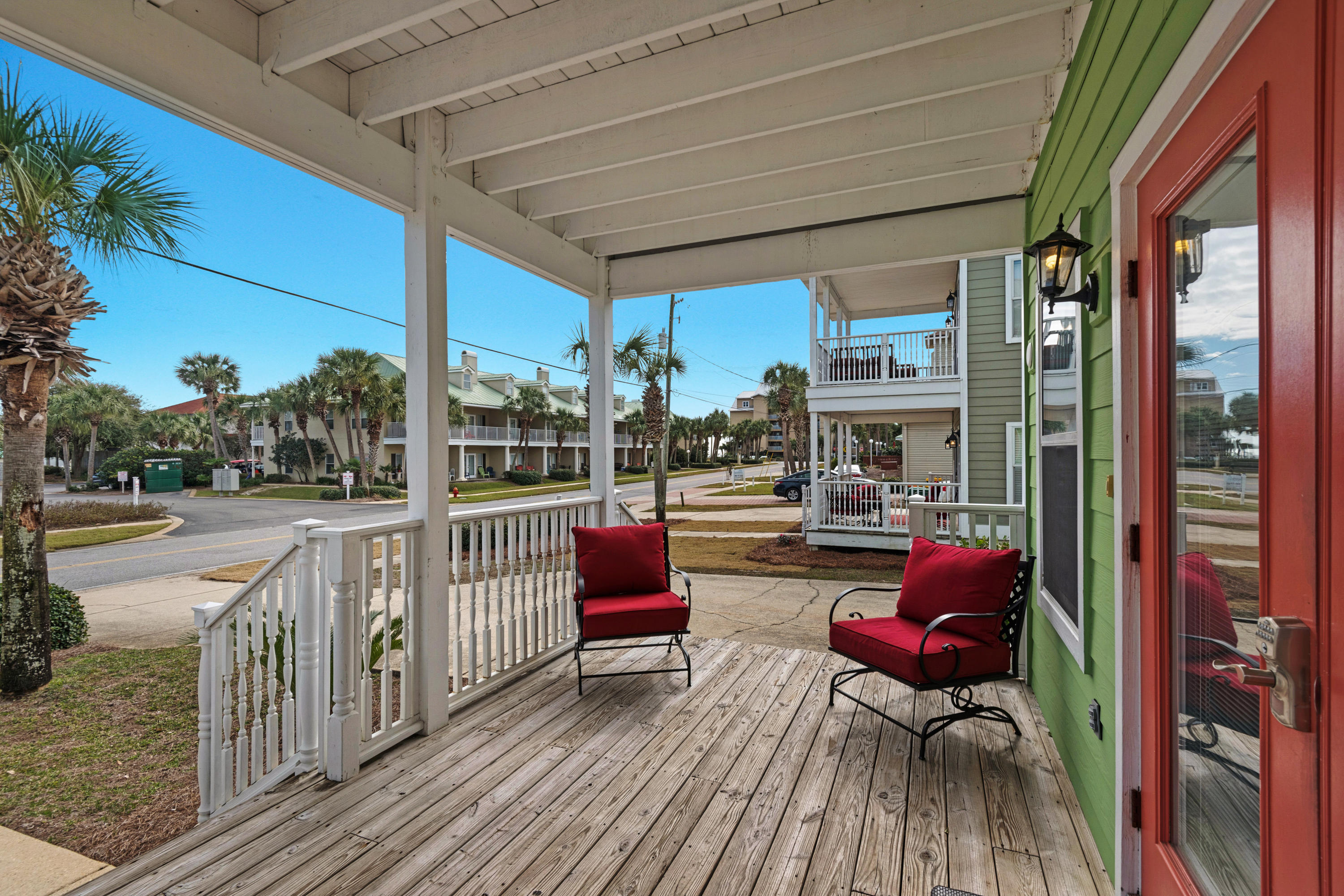 CRYSTAL BEACH - Residential