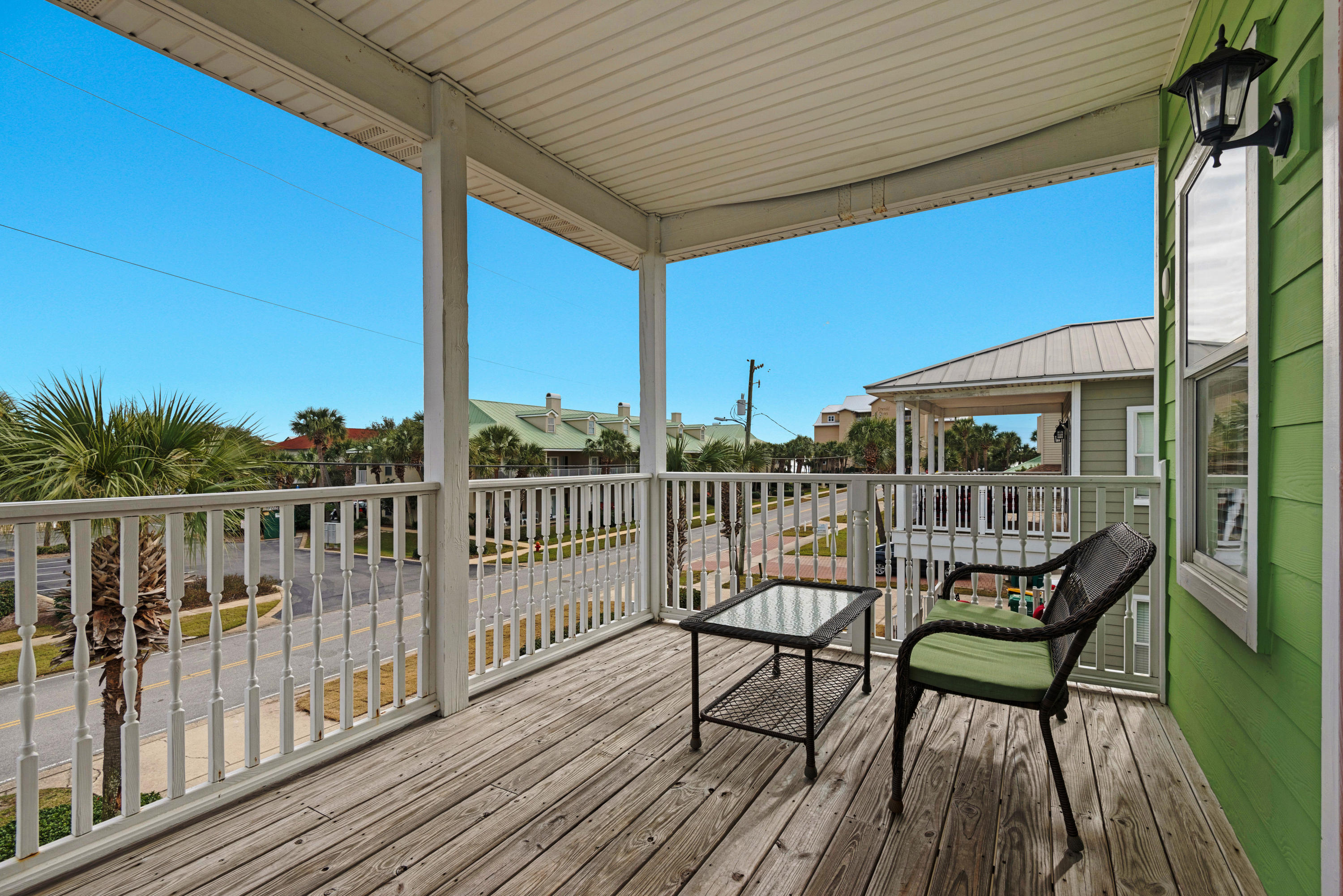 CRYSTAL BEACH - Residential