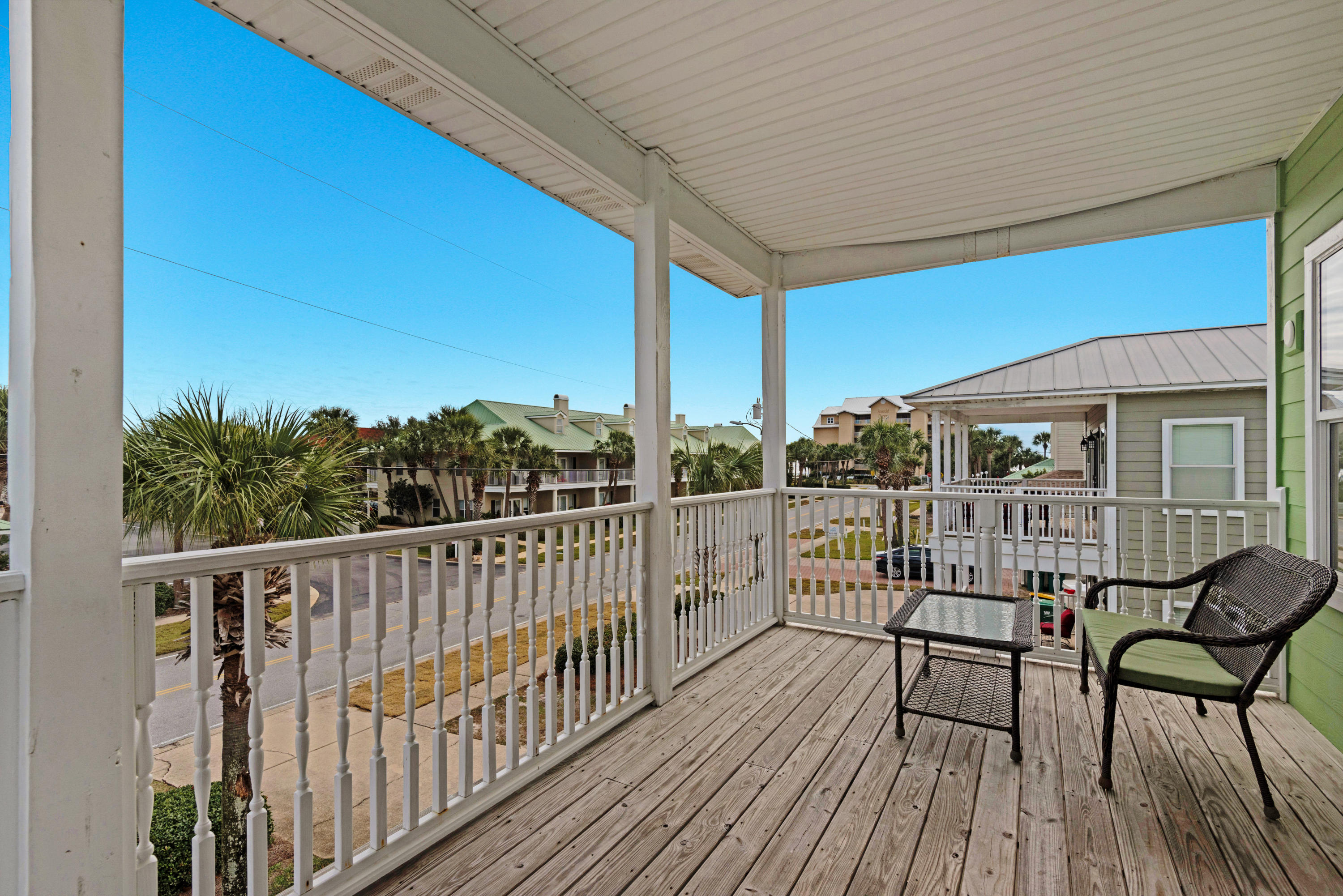 CRYSTAL BEACH - Residential