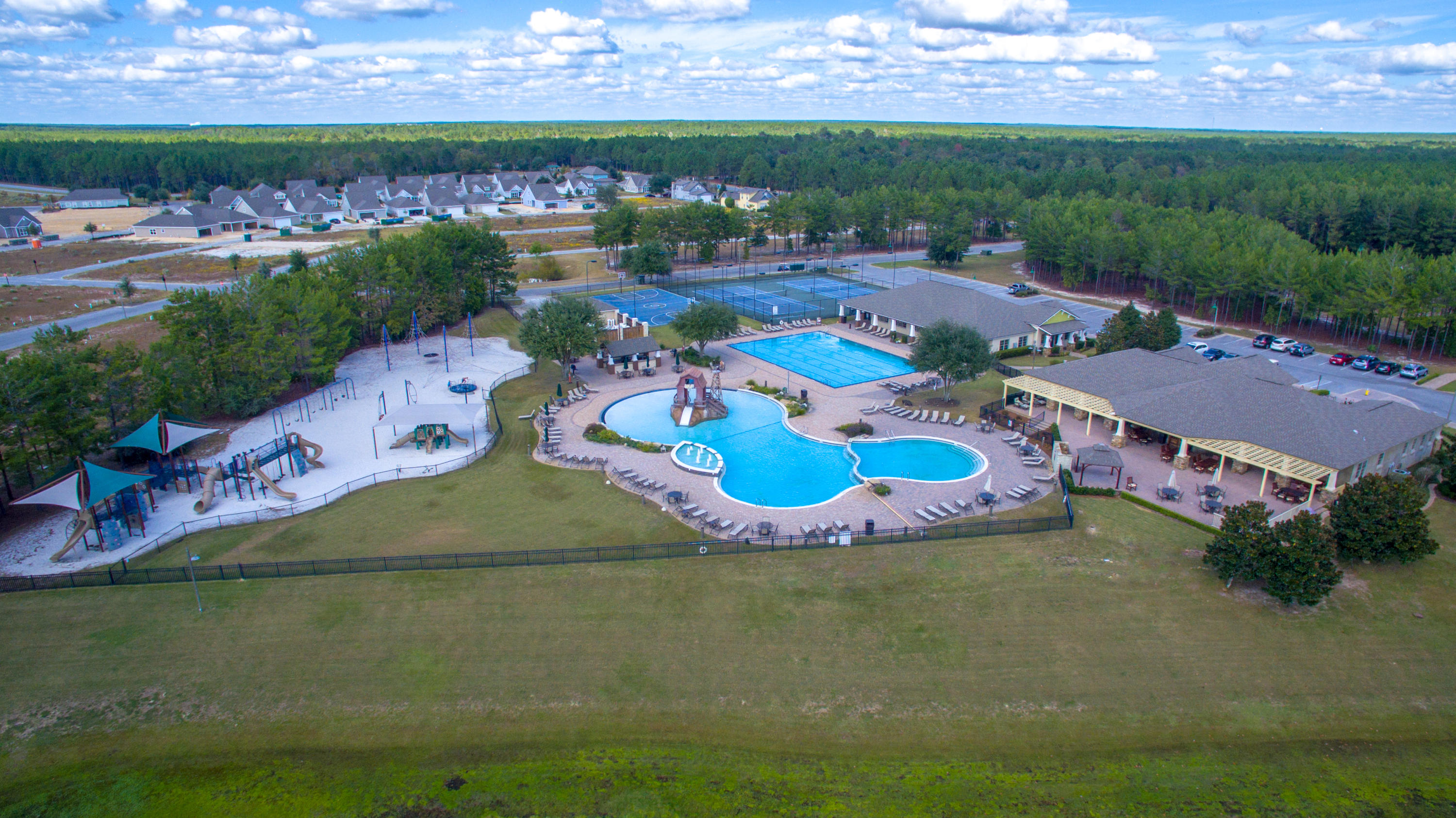 HAMMOCK BAY - Residential Lease