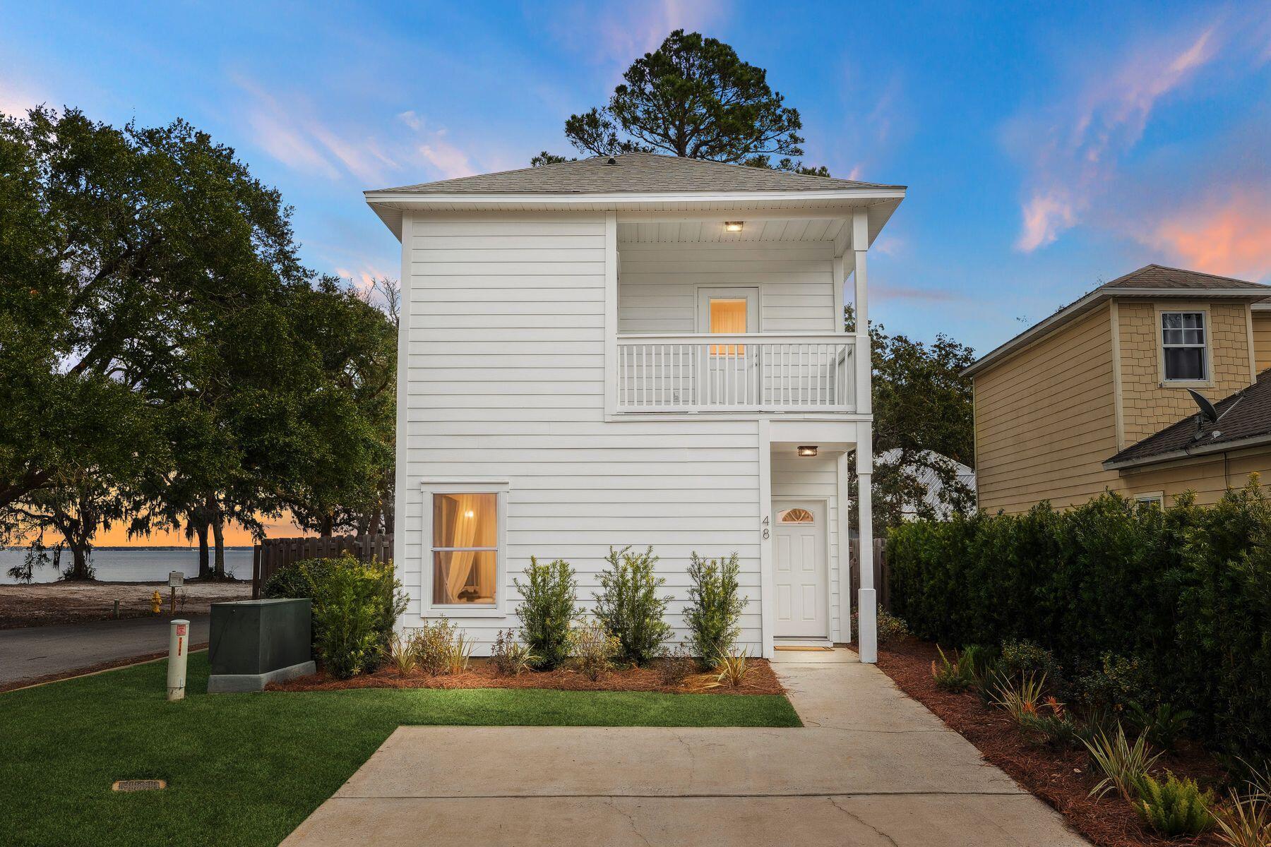 PINE TRACE - Residential