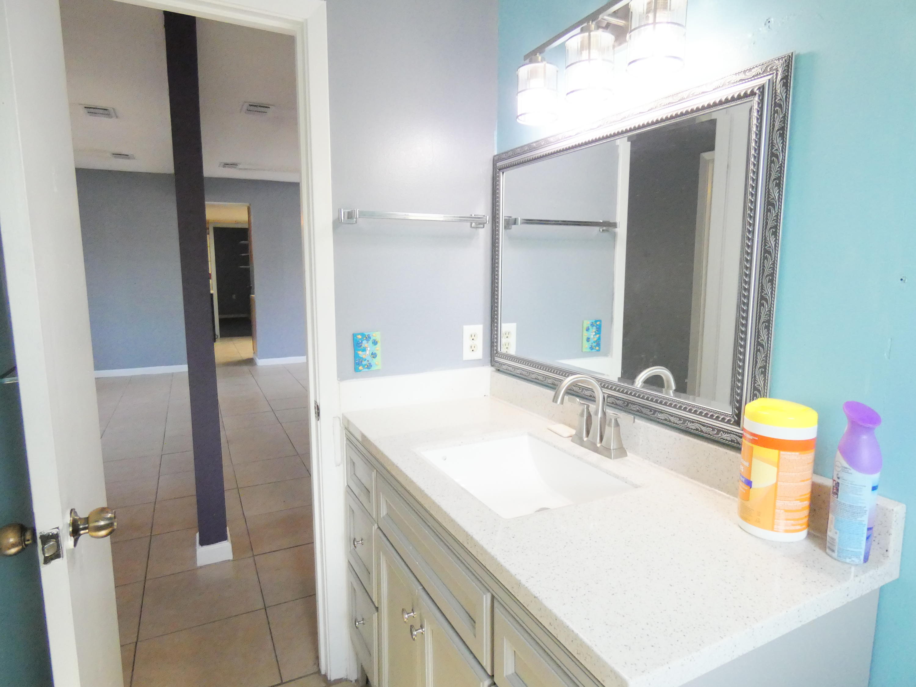 TANGLEWOOD S/D 1ST ADDN - Residential