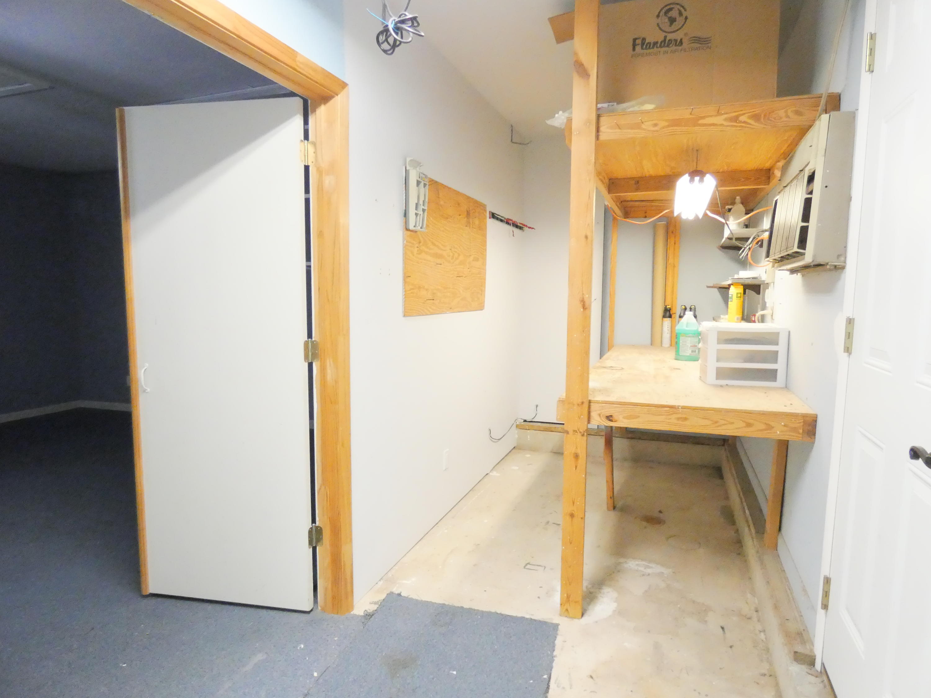 TANGLEWOOD S/D 1ST ADDN - Residential