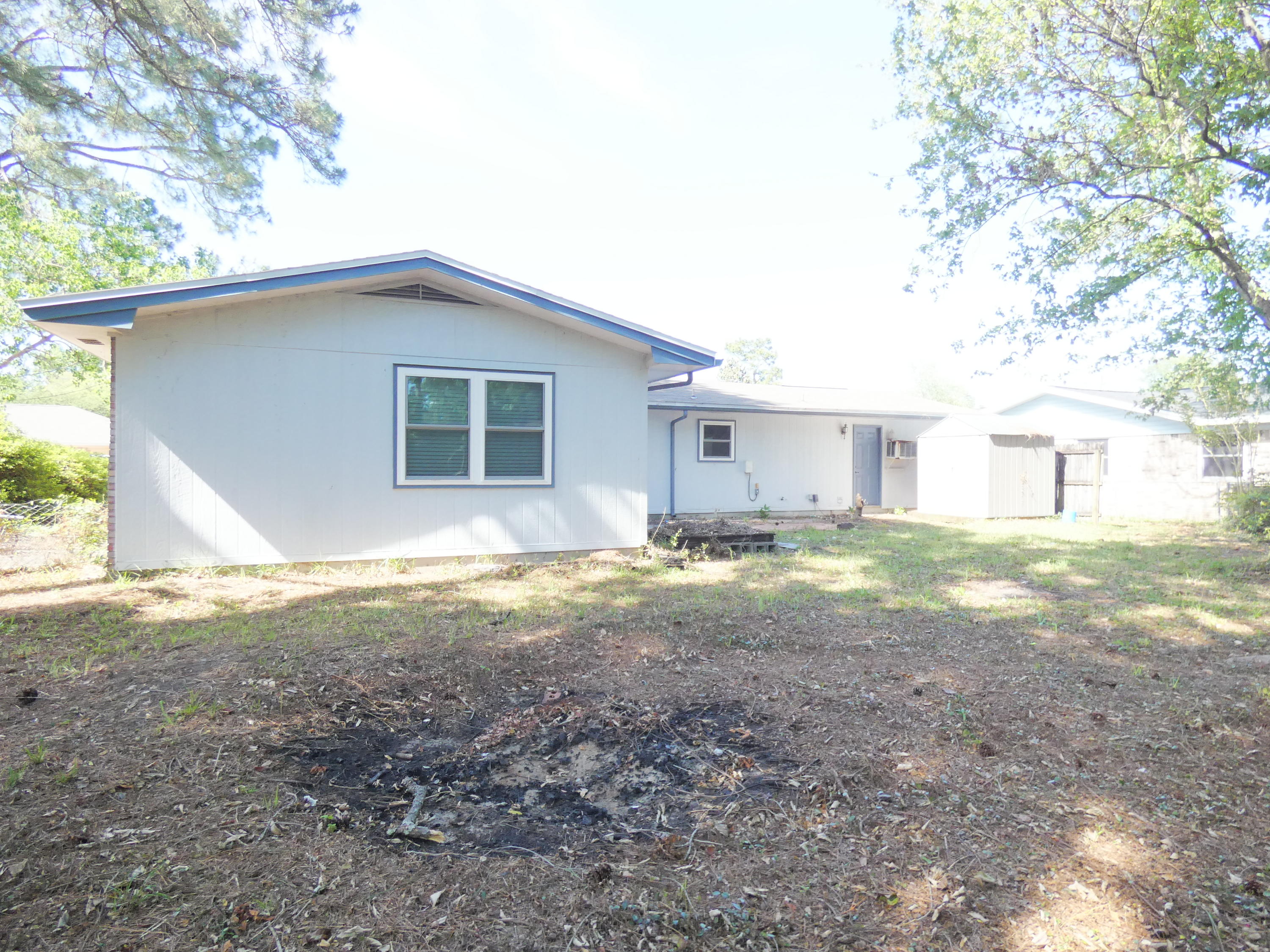 TANGLEWOOD S/D 1ST ADDN - Residential