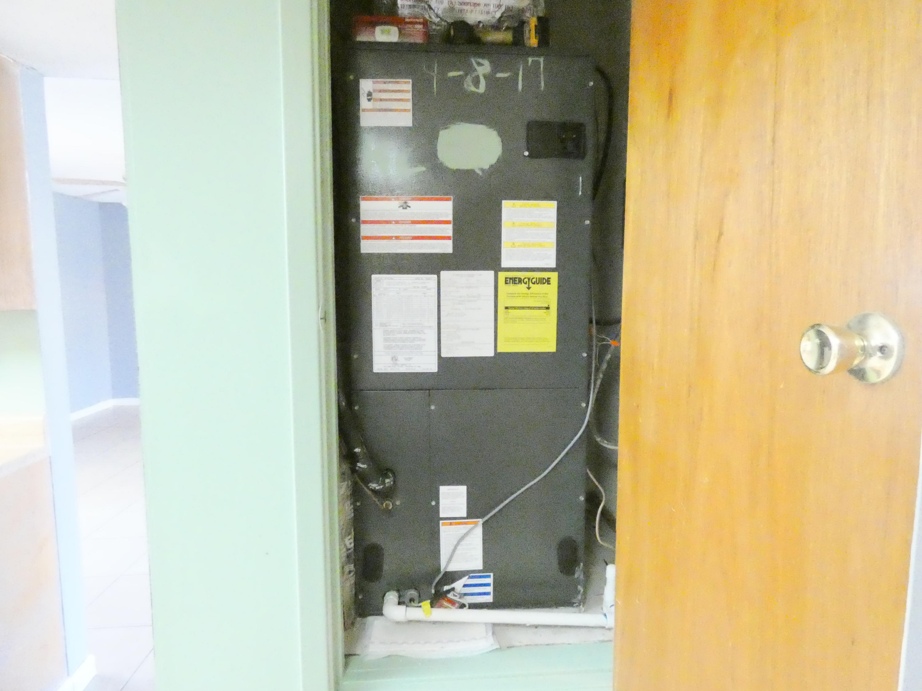 TANGLEWOOD S/D 1ST ADDN - Residential