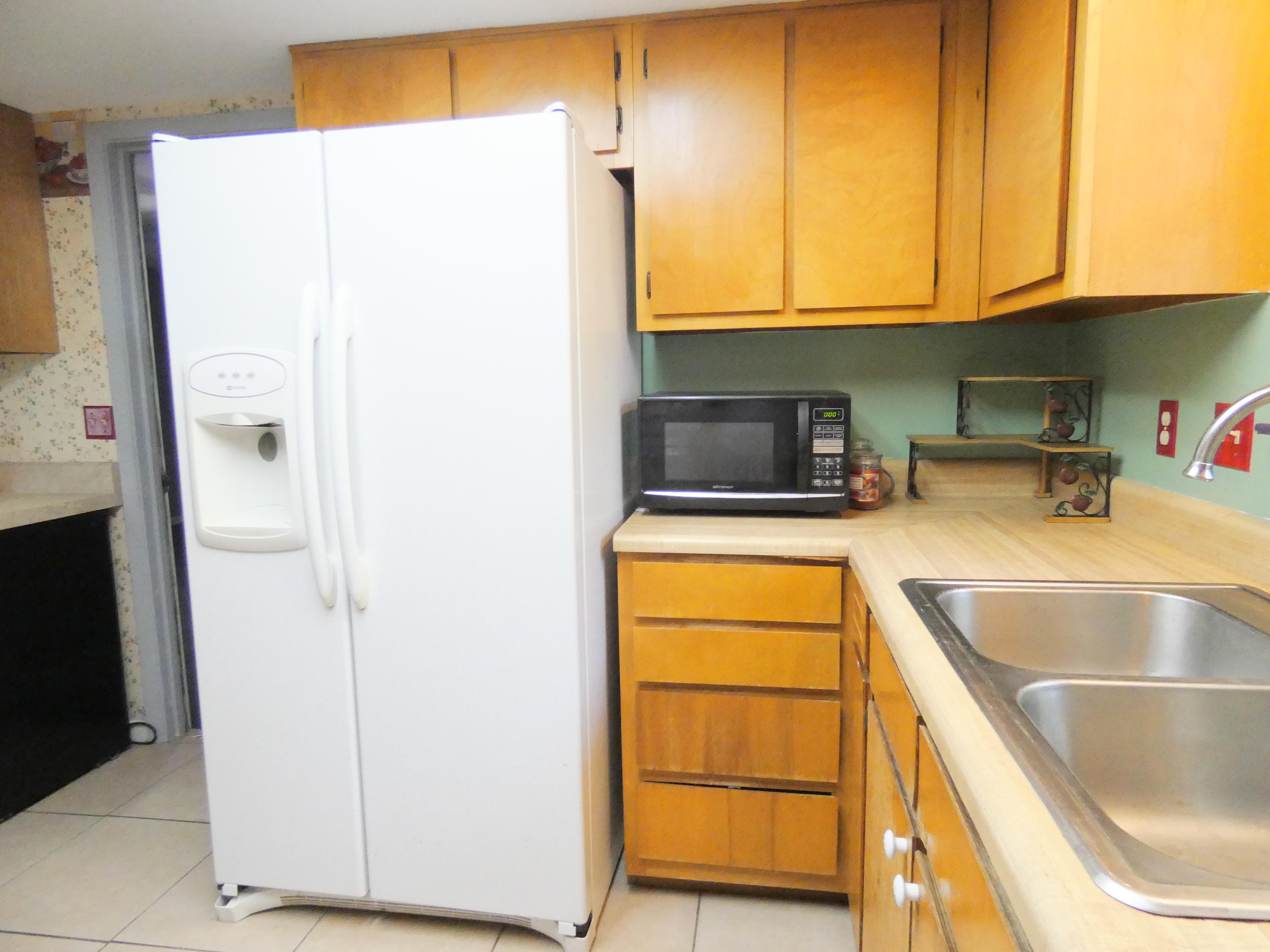 TANGLEWOOD S/D 1ST ADDN - Residential