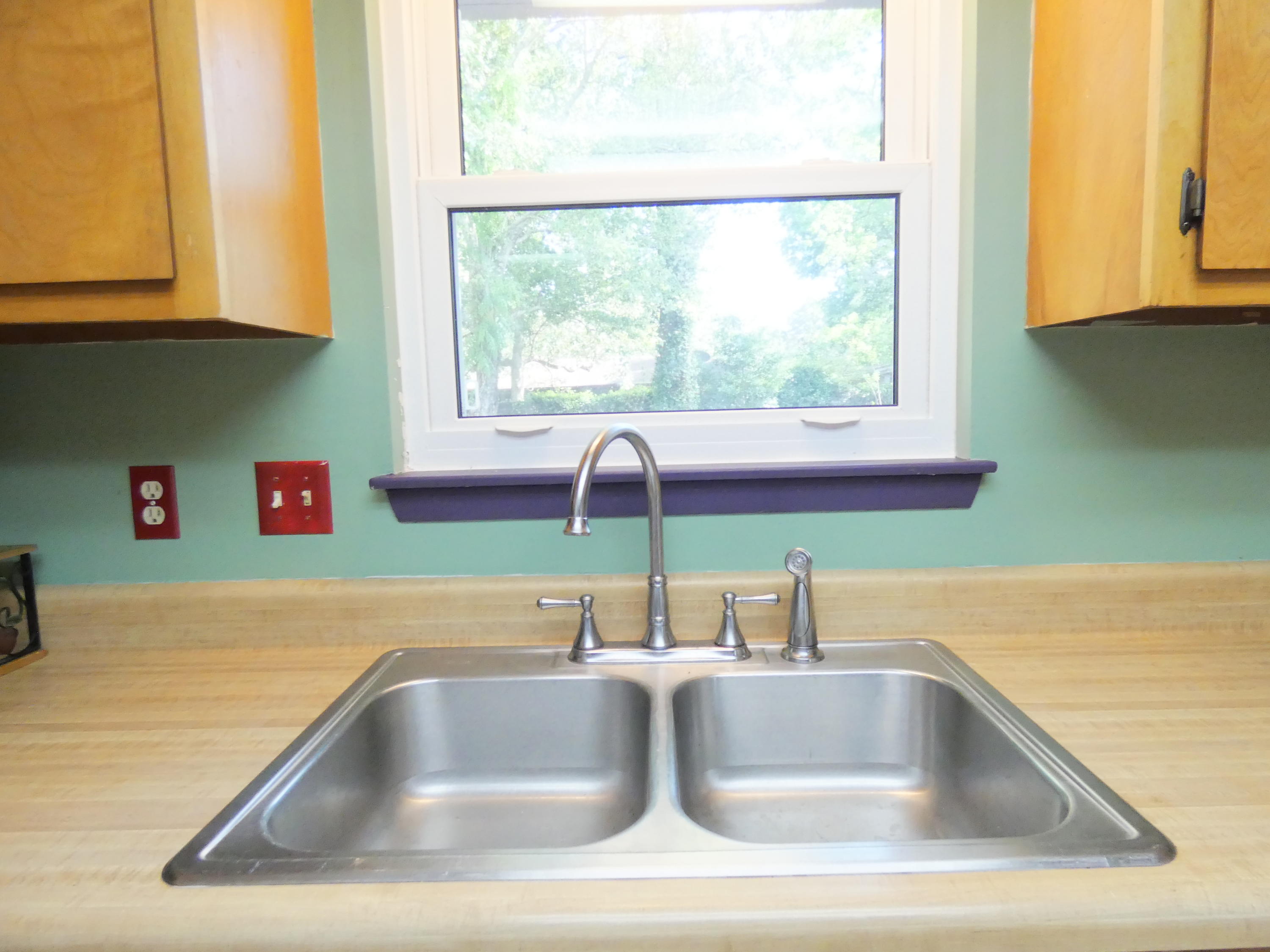 TANGLEWOOD S/D 1ST ADDN - Residential