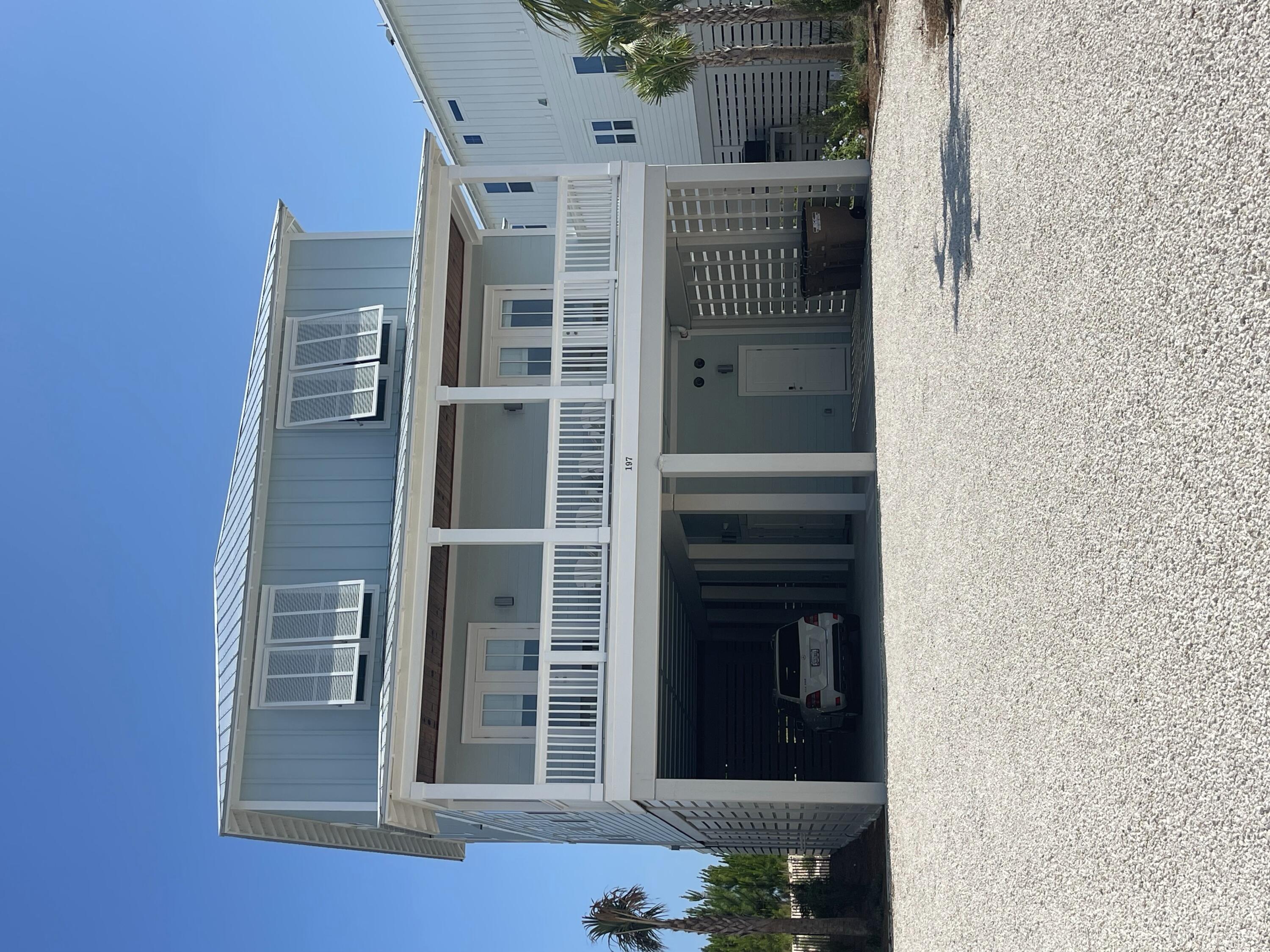 197 Las Palamas Lane
