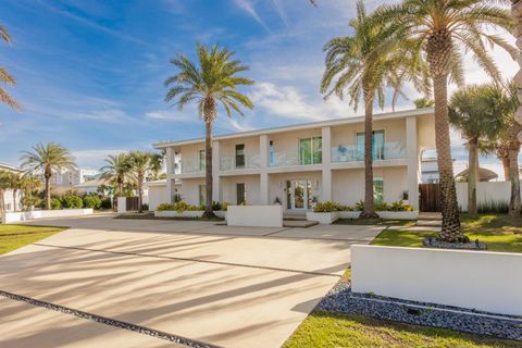 A home in Destin