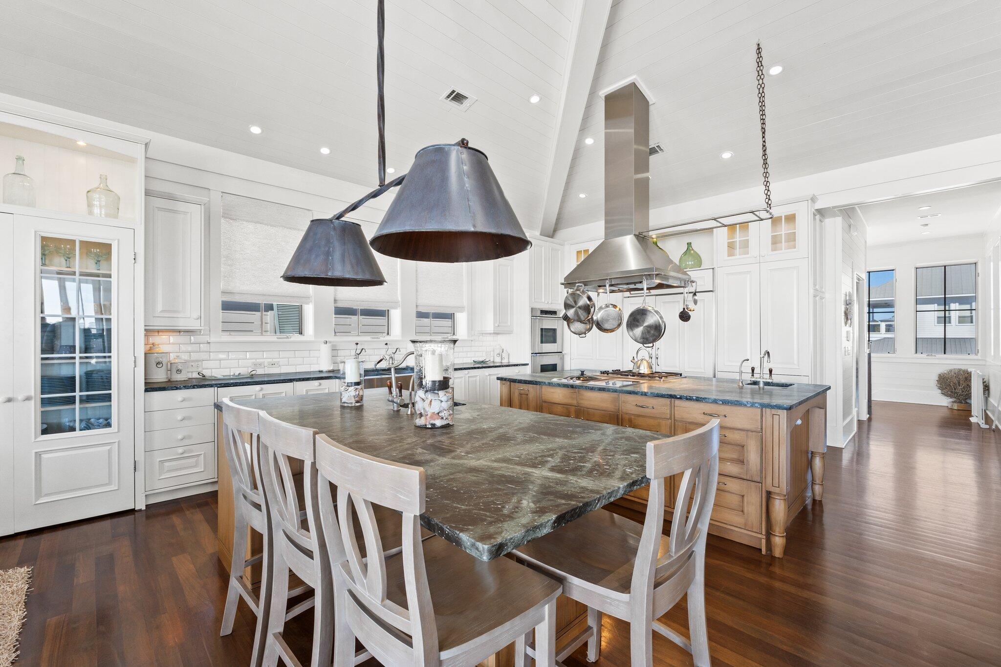 GRAYTON BEACH - Residential