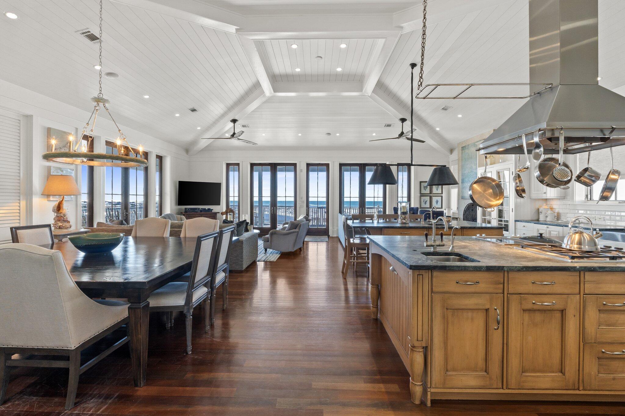 GRAYTON BEACH - Residential