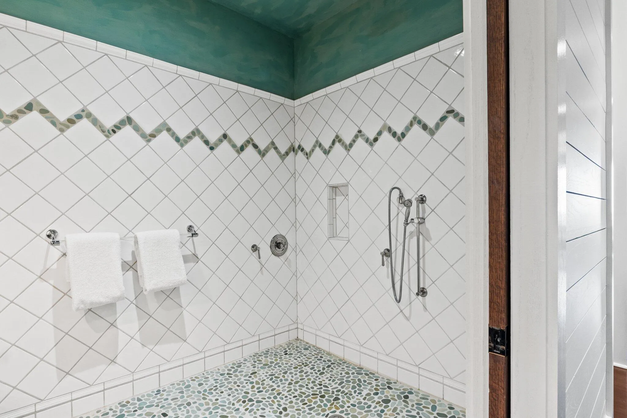 Santa Rosa Beach, Florida 32459, United States, 4 Bedrooms Bedrooms, ,6 BathroomsBathrooms,Residential,Active,91663